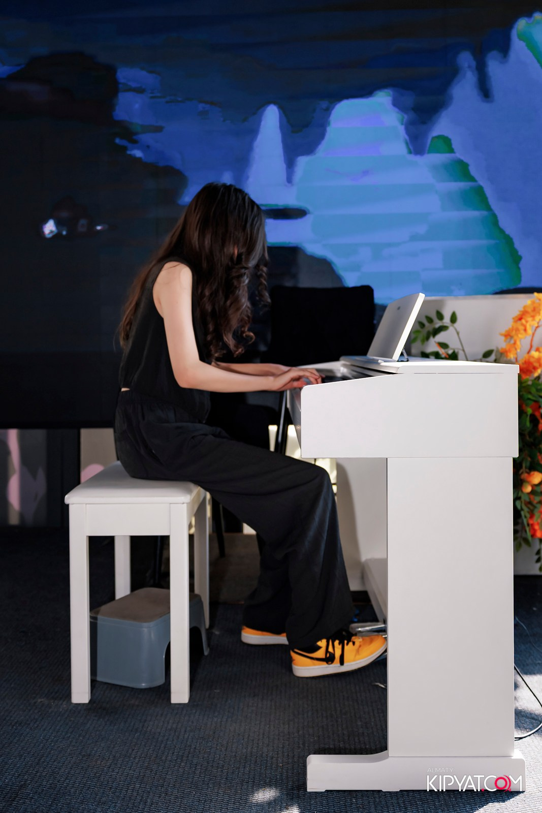 ОТЧЕТНЫЙ КОНЦЕРТ СТУДИИ «SUNPIANO». КИПЯТКОМ АЛМАТЫ!