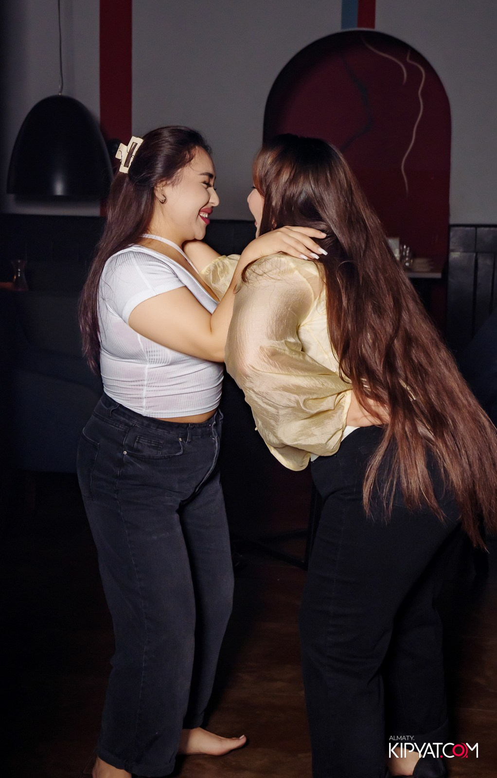 ARAGOSTA. КИПЯТКОМ АЛМАТЫ!