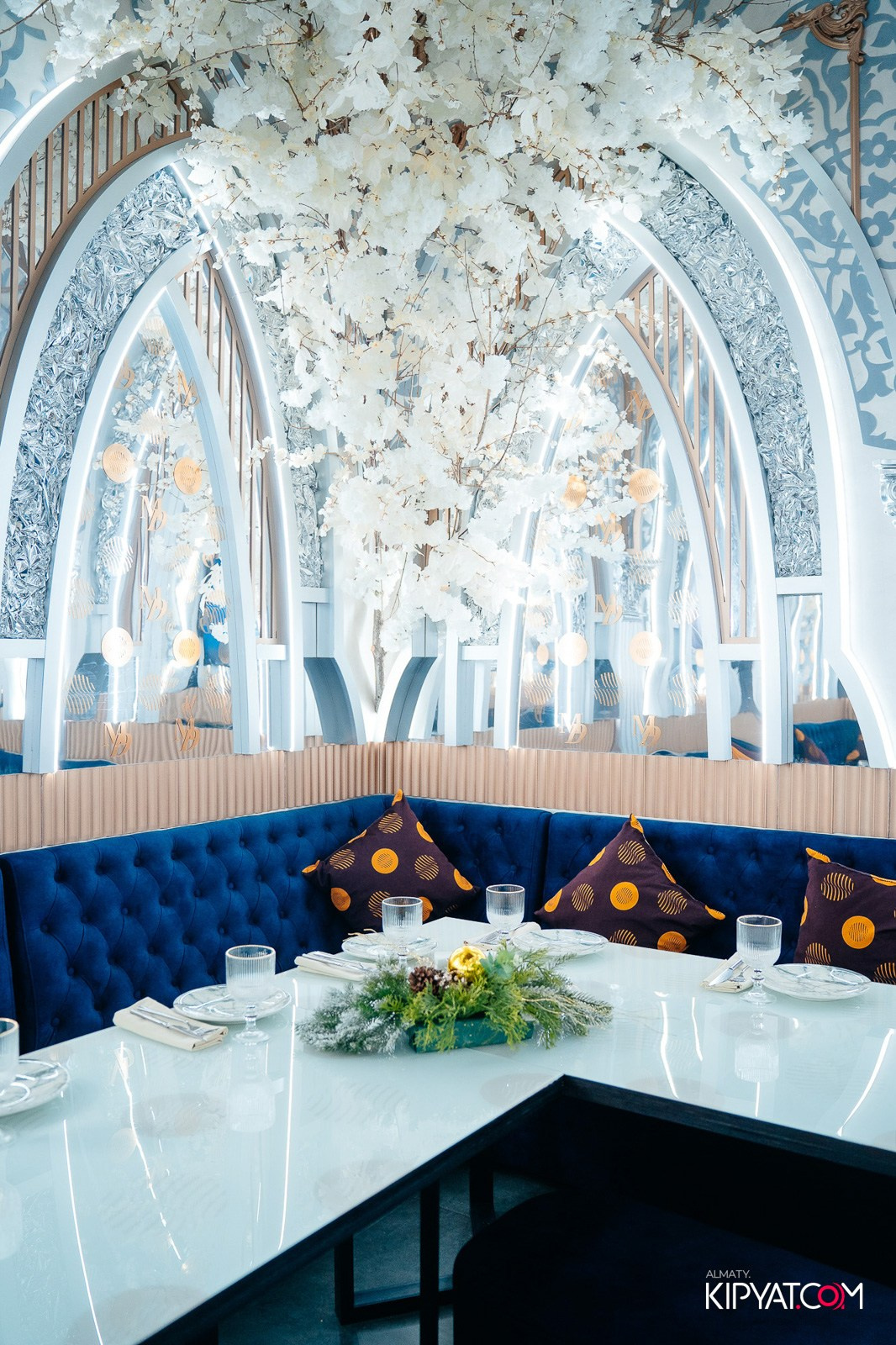 MOOD KARAOKE & TERRACE. КИПЯТКОМ АЛМАТЫ!