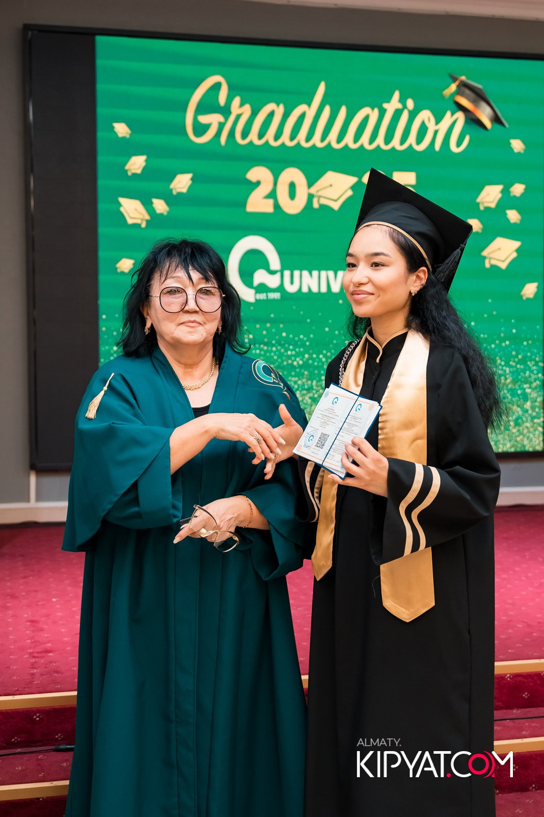 GRADUATION 2025 Q UNIVERSITY. КИПЯТКОМ АЛМАТЫ!