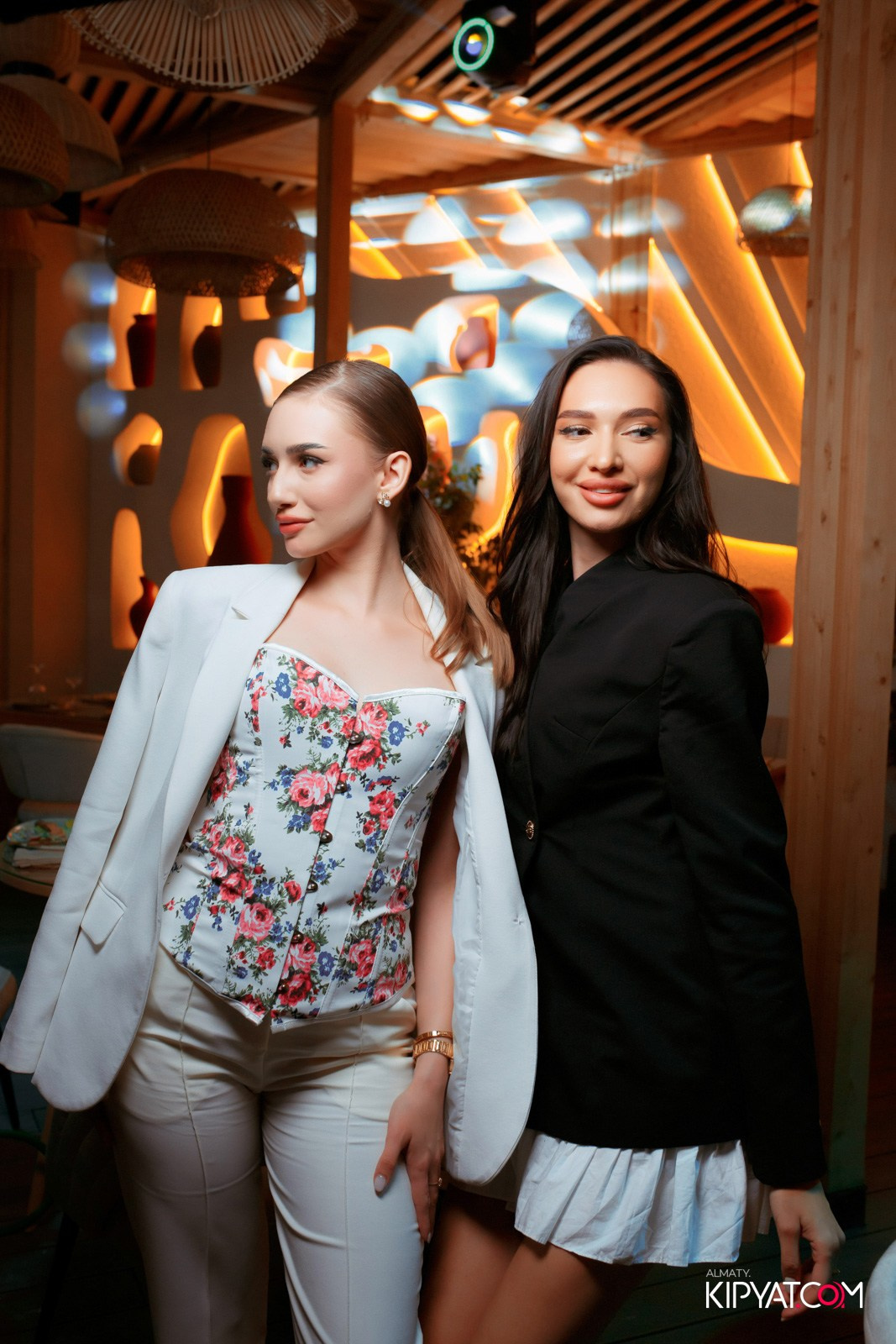 MOOD KARAOKE & TERRACE. КИПЯТКОМ АЛМАТЫ!