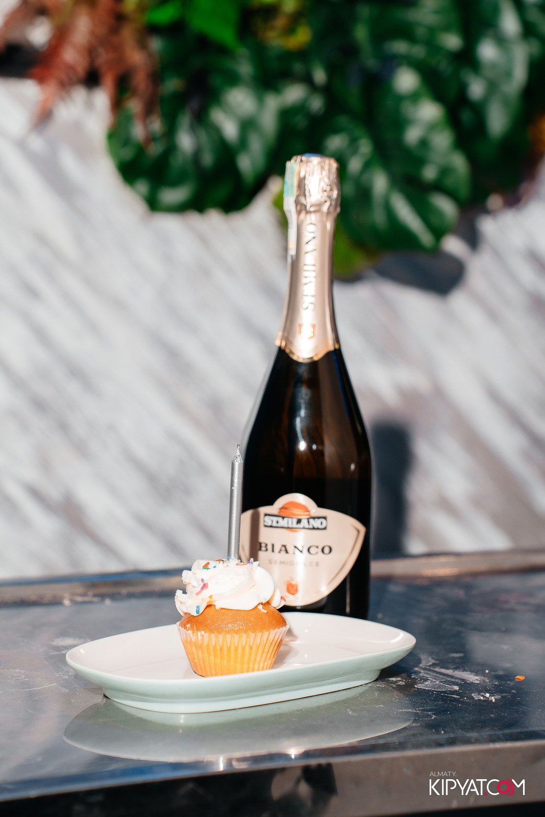 ДОРОГАЯ, Я НЕ ПИЛ. КИПЯТКОМ АЛМАТЫ!