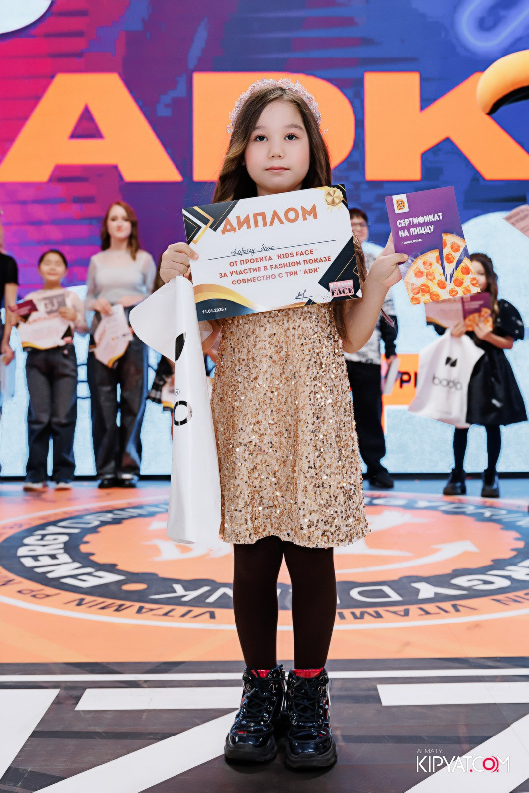 ДЕТСКИЙ МОДНЫЙ ПОКАЗ ОТ МОДЕЛЬНОГО АГЕНТСТВА «KIDSFACE». КИПЯТКОМ АЛМАТЫ!