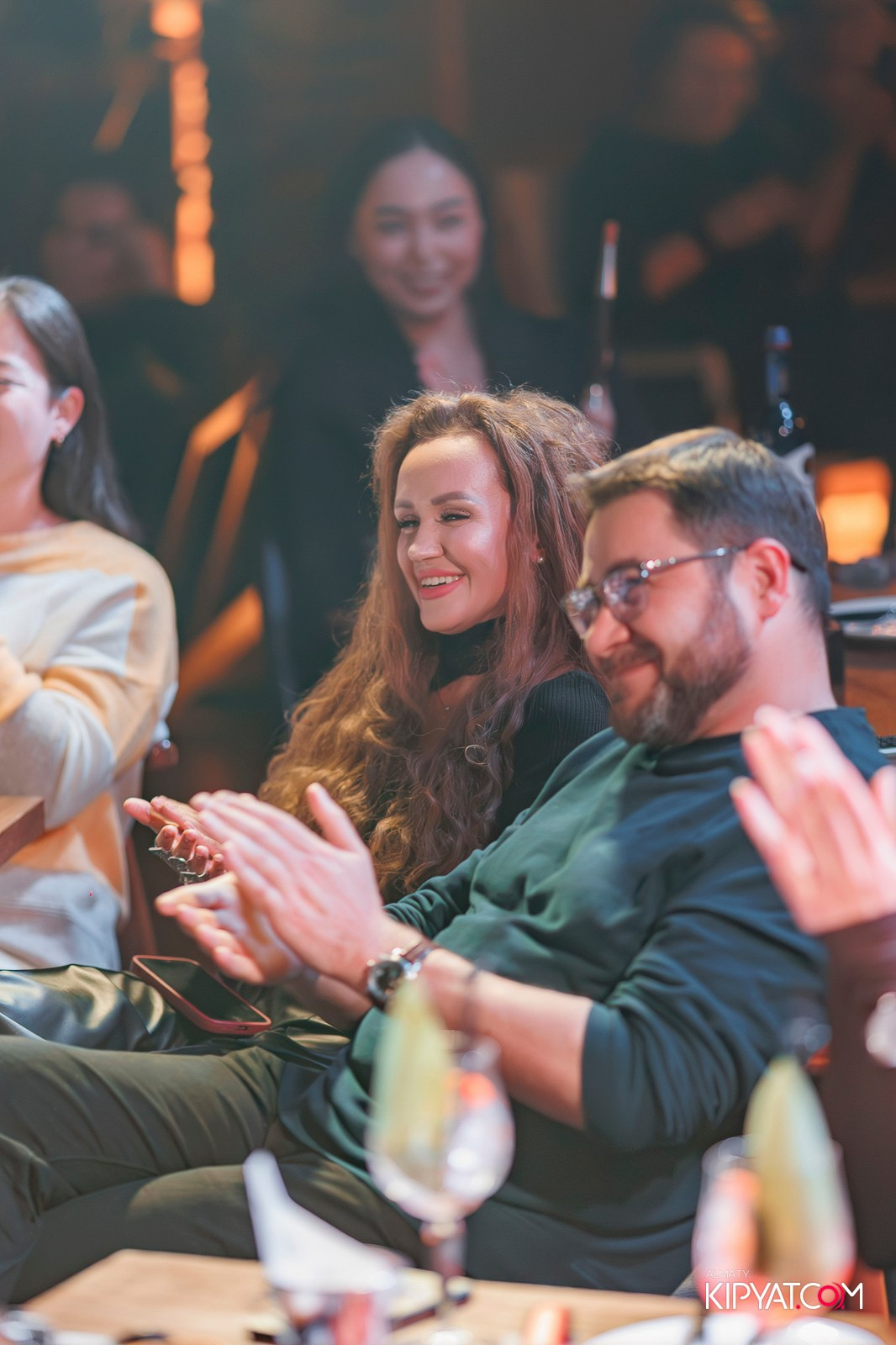 STAND UP КОНЦЕРТ АЛЕКСАНДРА МЕРКУЛЬ. КИПЯТКОМ АЛМАТЫ! Фотосъемка мероприятий в Алматы