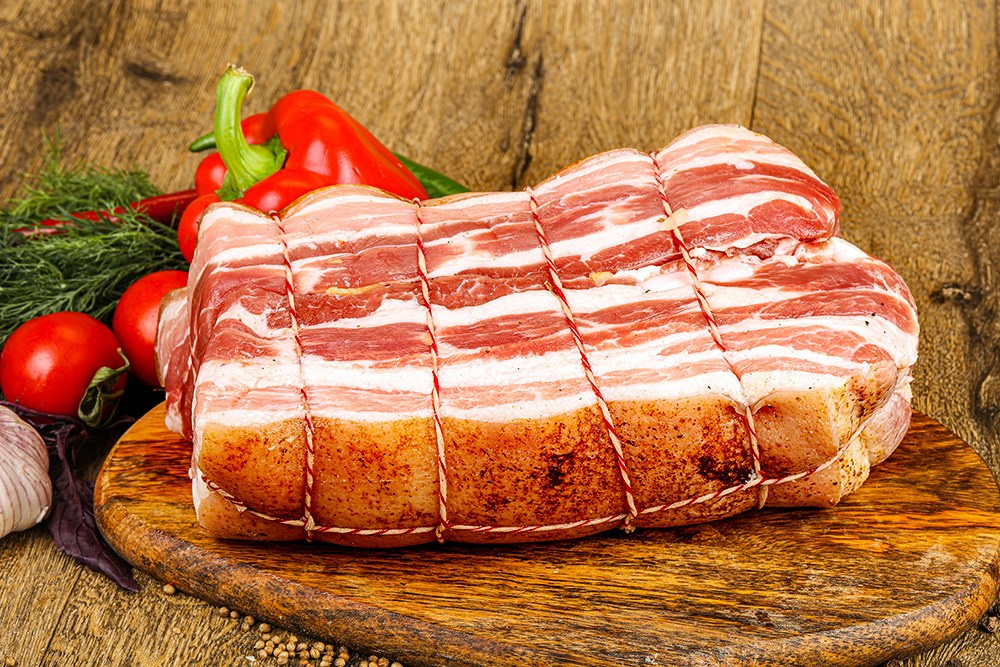 Колбасы и мясная продукция. Фуд-фотограф Андрей Старостин — съемка еды в Москве. 9000 руб. в час