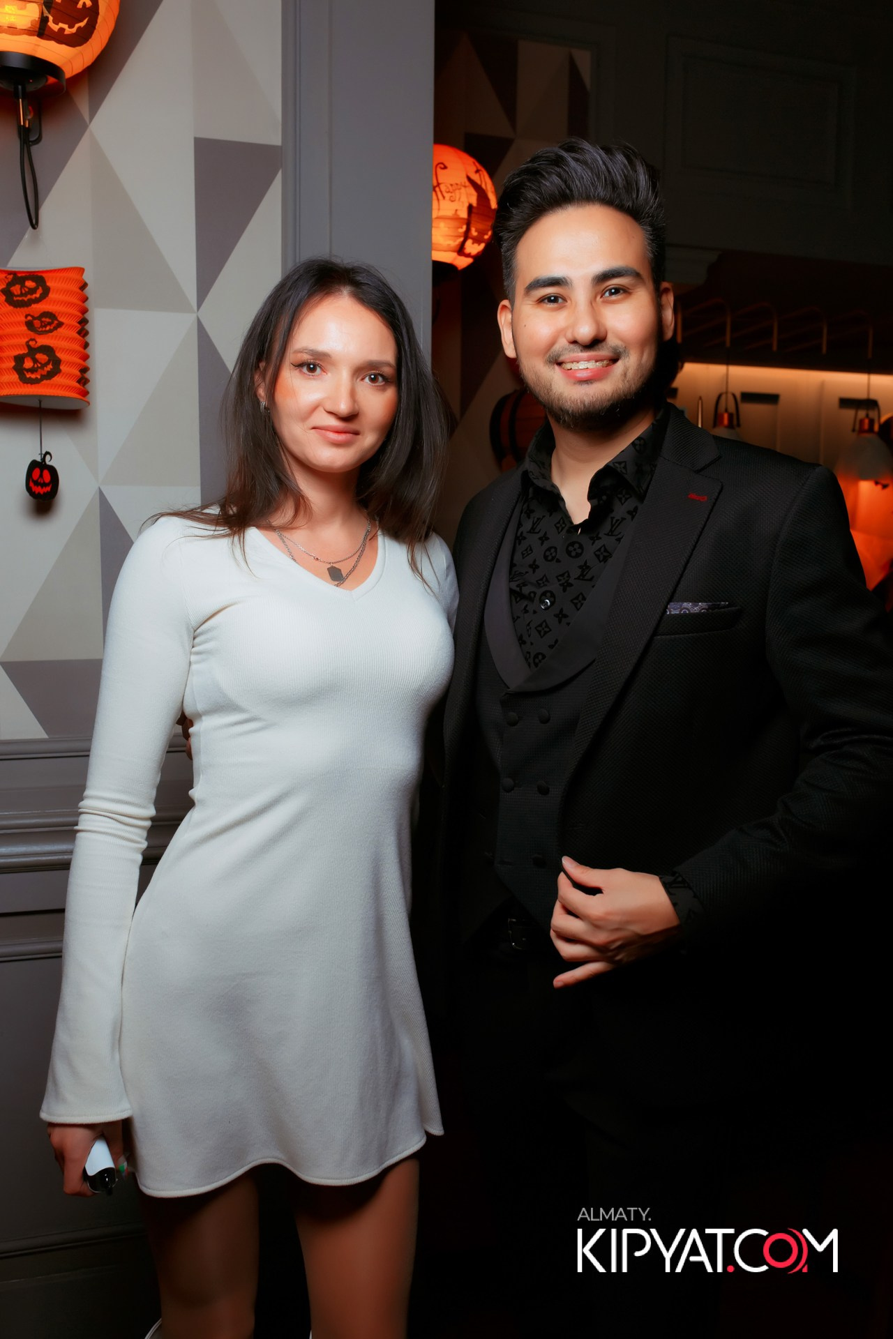 СУХОЙ ЗАКОН. КИПЯТКОМ АЛМАТЫ!