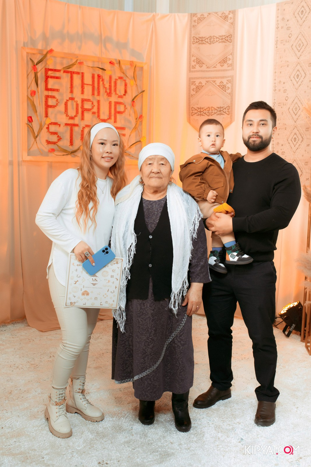 ETHNO POP-UP STORE: NAURYZ B SADU ARENA. КИПЯТКОМ АЛМАТЫ!