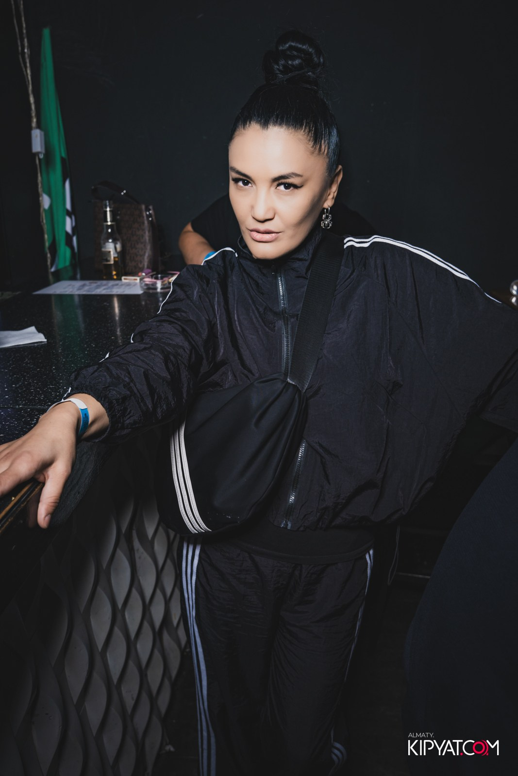 UYAT EMES BAR. КИПЯТКОМ АЛМАТЫ!