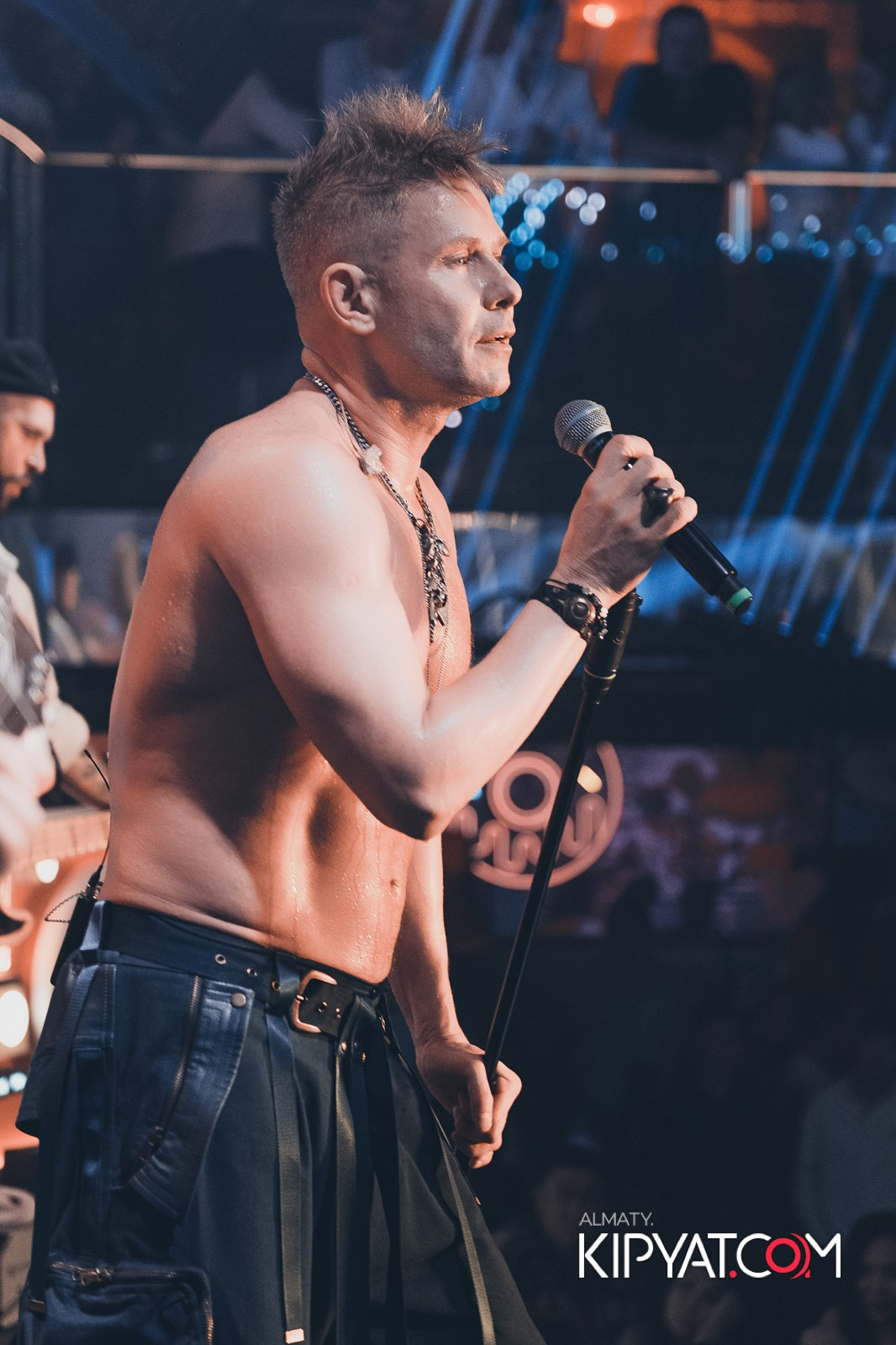 SANTA BARBARA — SPECIAL QUEST МИТЯ ФОМИН. КИПЯТКОМ АЛМАТЫ!