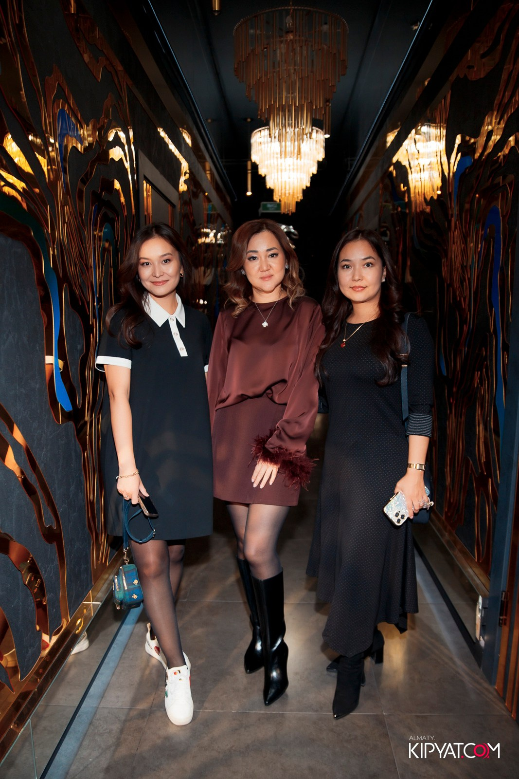 MOOD KARAOKE & TERRACE. КИПЯТКОМ АЛМАТЫ!