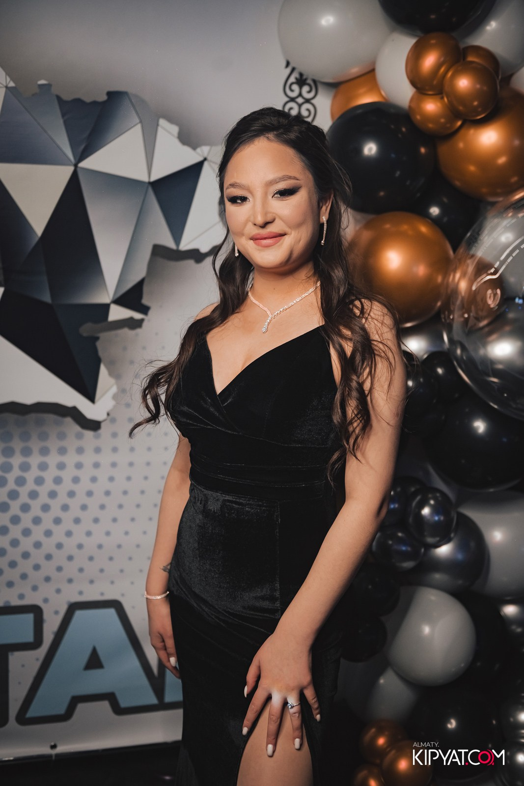 ДОРОГАЯ, Я НЕ ПИЛ. КИПЯТКОМ АЛМАТЫ!