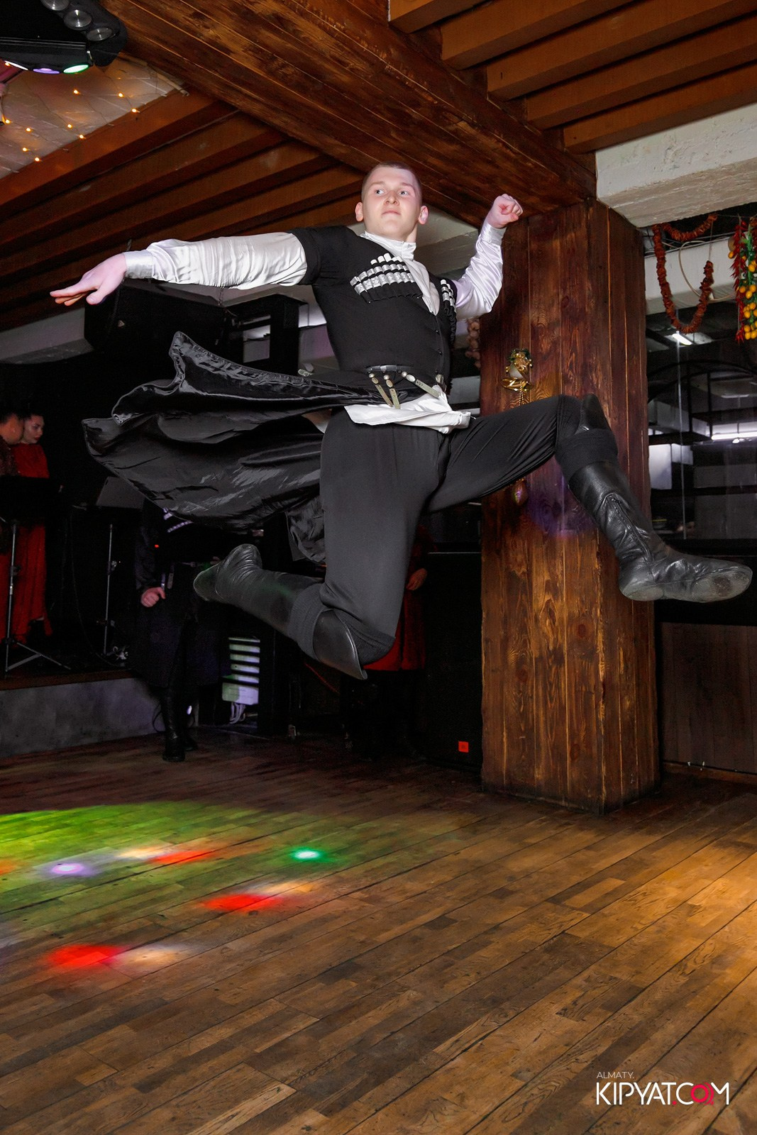 ВАХТАНГУРИ. КИПЯТКОМ АЛМАТЫ!