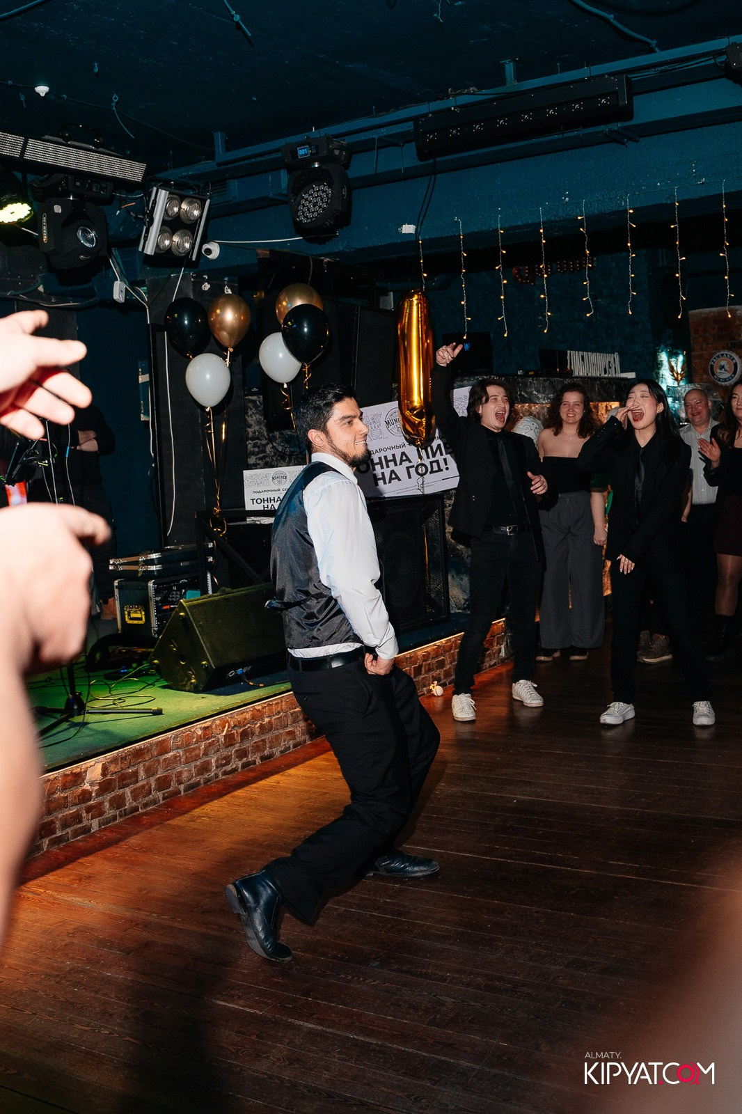 ДЕНЬ РОЖДЕНИЯ — MUNCHEN PUB NA PANFILOVA. КИПЯТКОМ АЛМАТЫ!