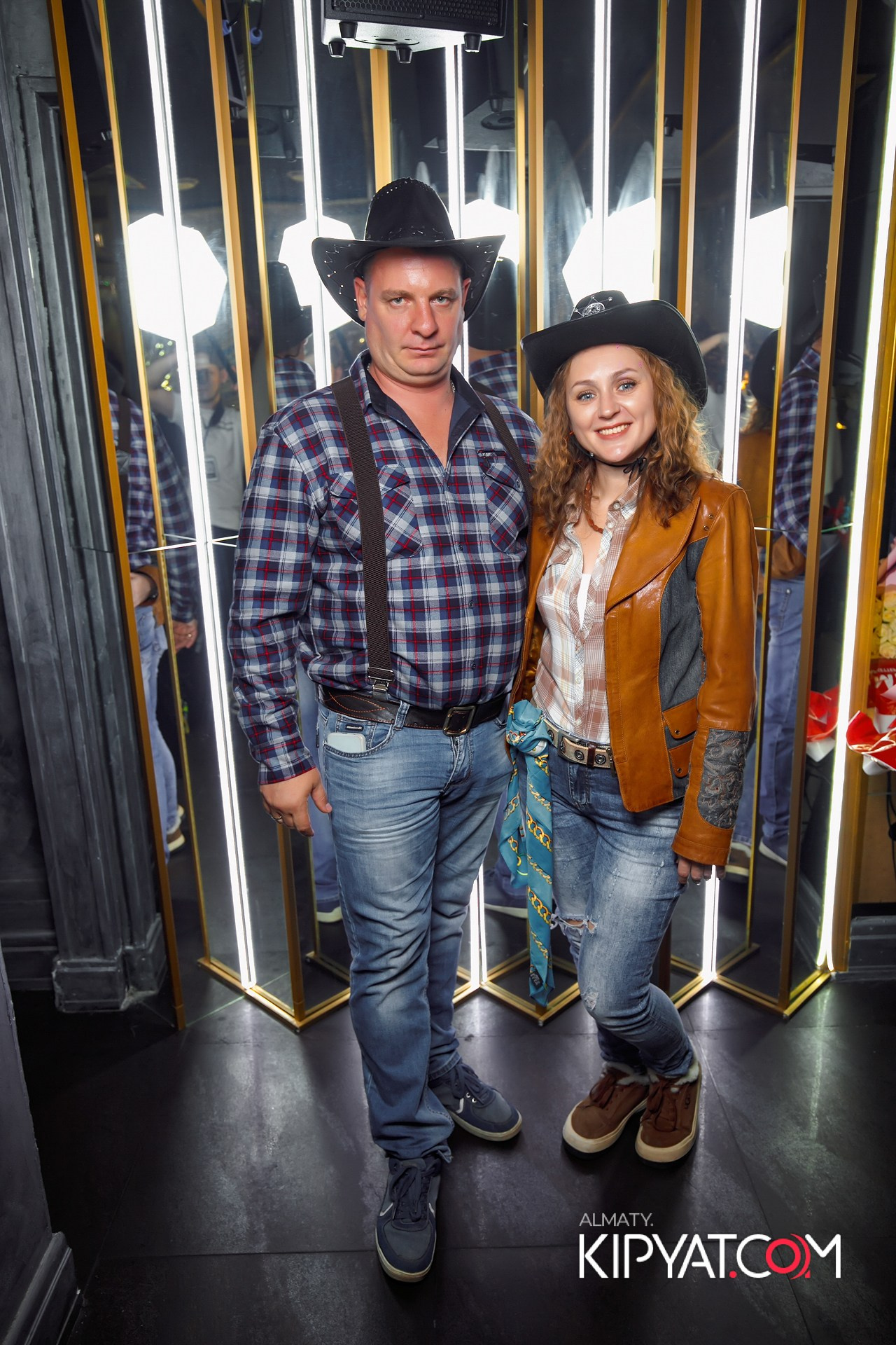 УХО И МЕДВЕДЬ НА ГАГАРИНА. КИПЯТКОМ АЛМАТЫ!