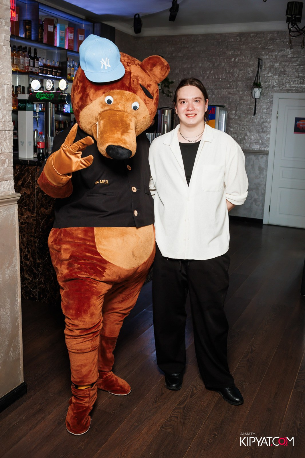 УХО И МЕДВЕДЬ НА ГАГАРИНА. КИПЯТКОМ АЛМАТЫ!