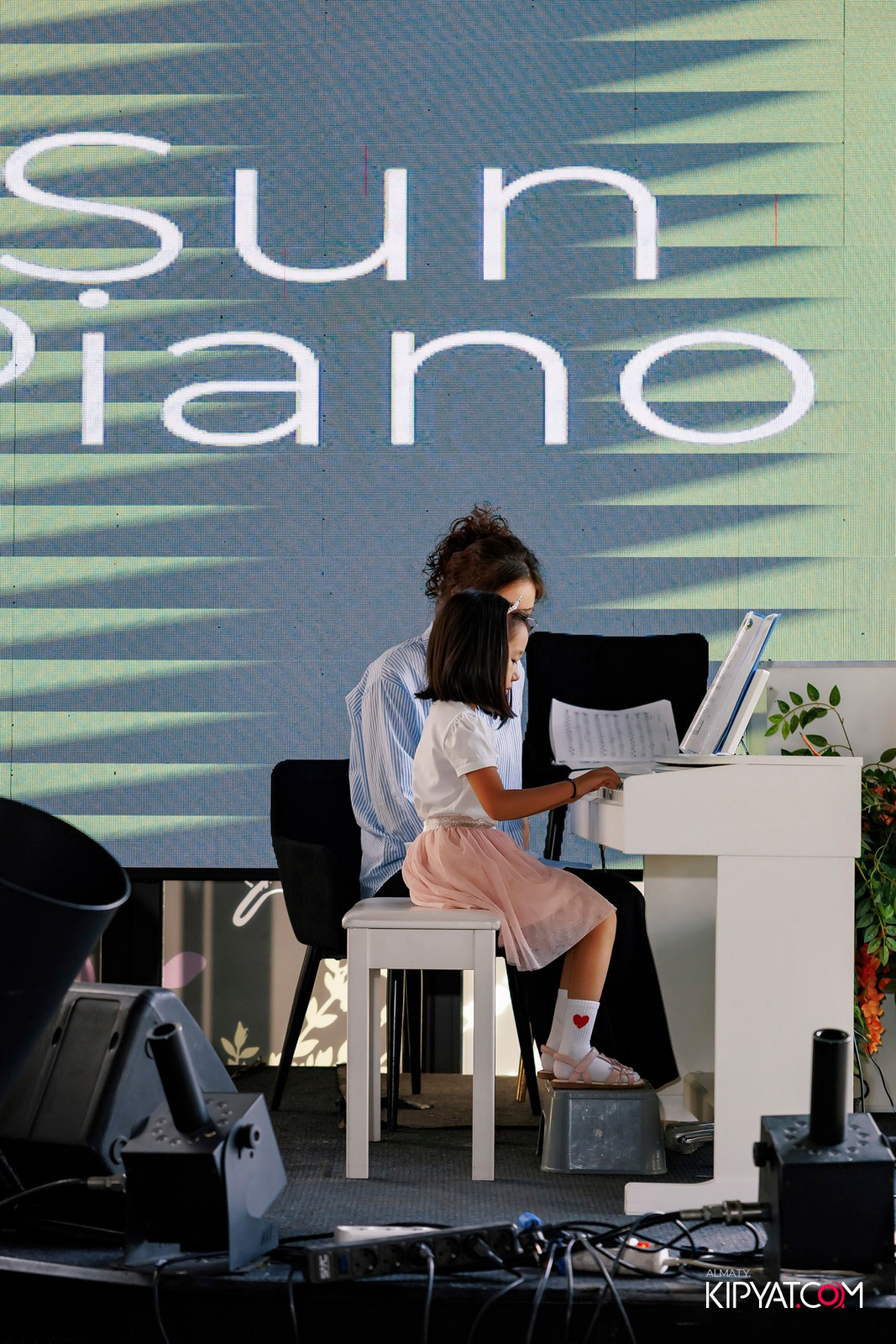 ОТЧЕТНЫЙ КОНЦЕРТ СТУДИИ «SUNPIANO». КИПЯТКОМ АЛМАТЫ!