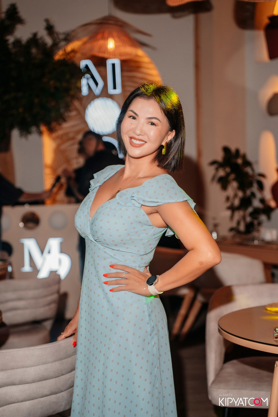 MOOD KARAOKE & TERRACE. КИПЯТКОМ АЛМАТЫ!