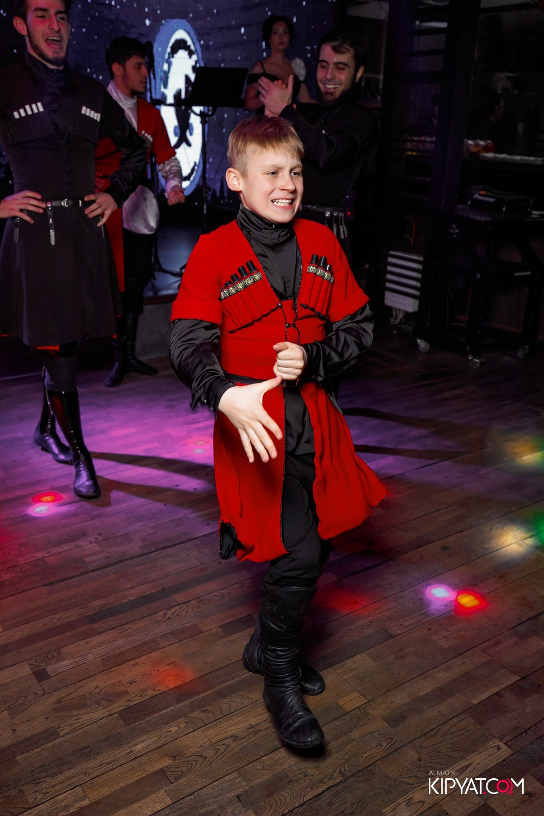 ВАХТАНГУРИ. КИПЯТКОМ АЛМАТЫ!