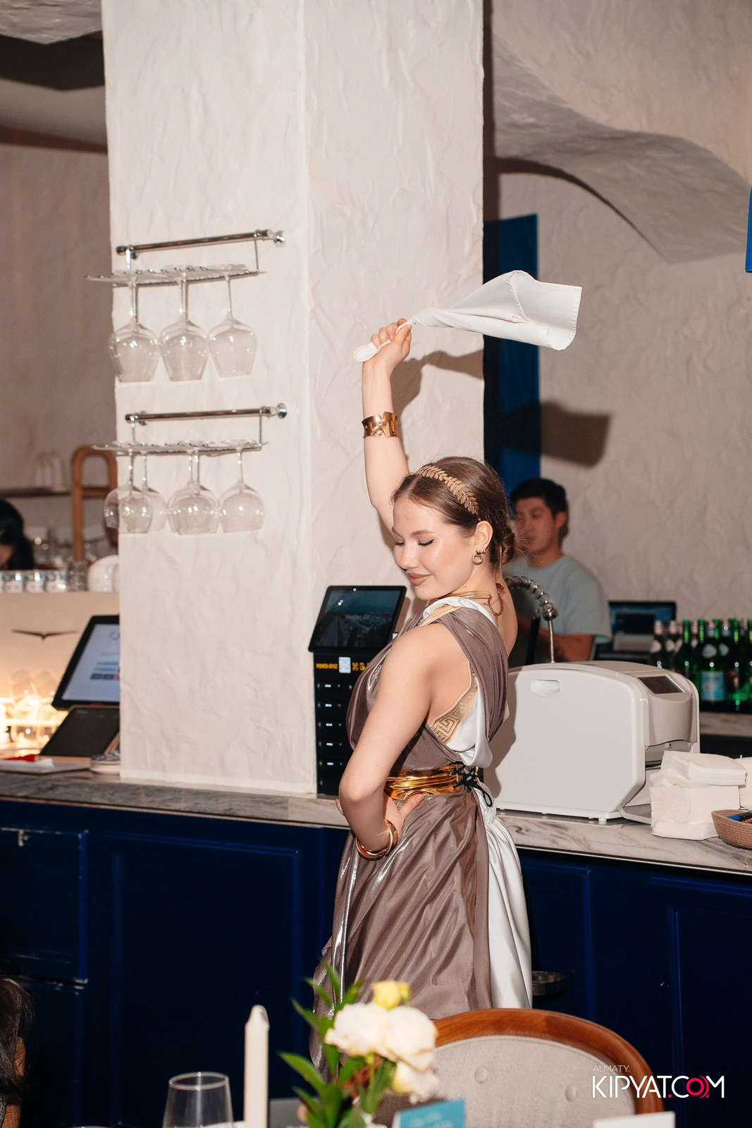 ДЕНЬ РОЖДЕНИЯ РЕСТОРАНА AIZA NEO BISTRO — НАМ 2 ГОДА. КИПЯТКОМ АЛМАТЫ! Фотосъемка мероприятий в Алматы