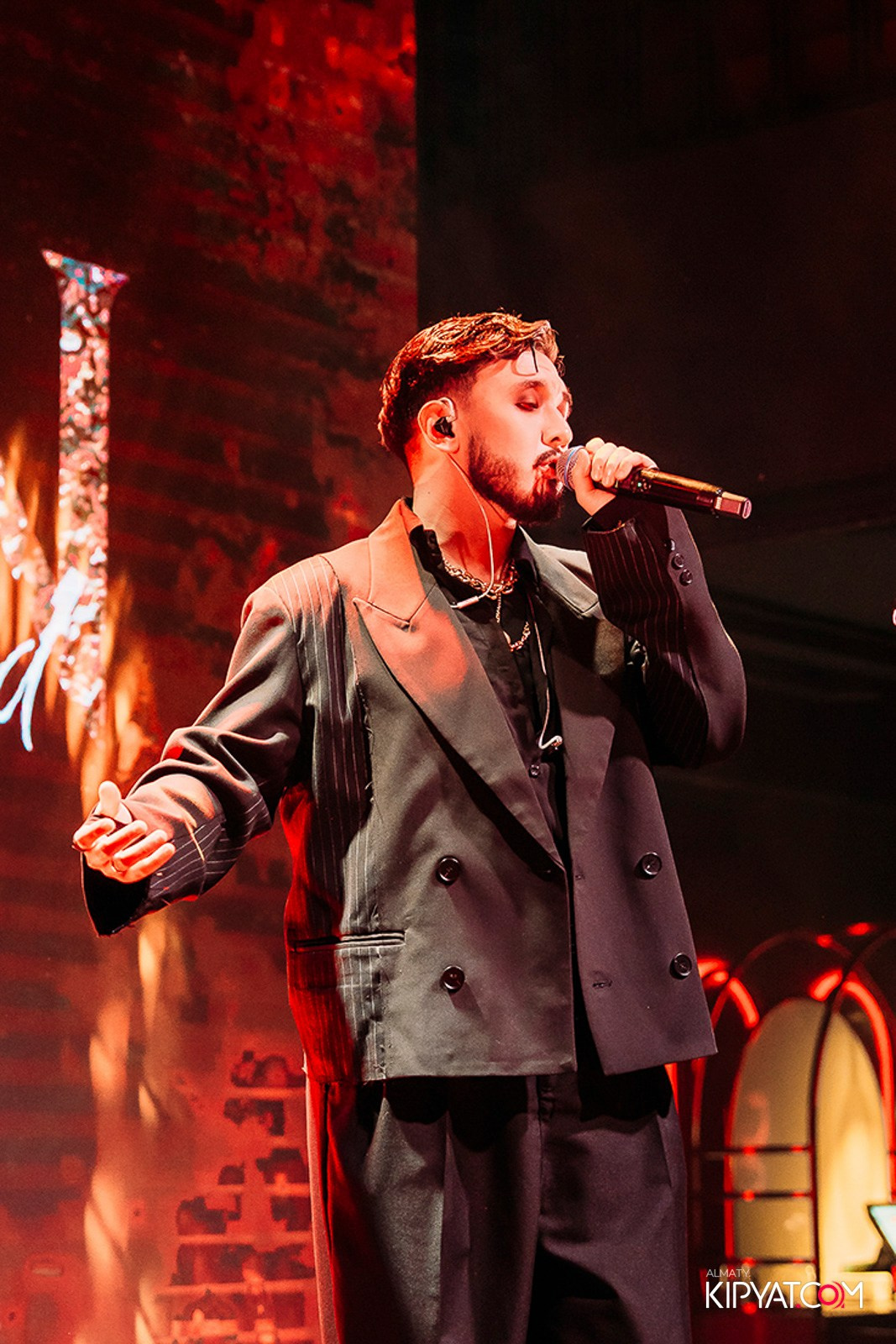 QUEEN. КИПЯТКОМ АЛМАТЫ!