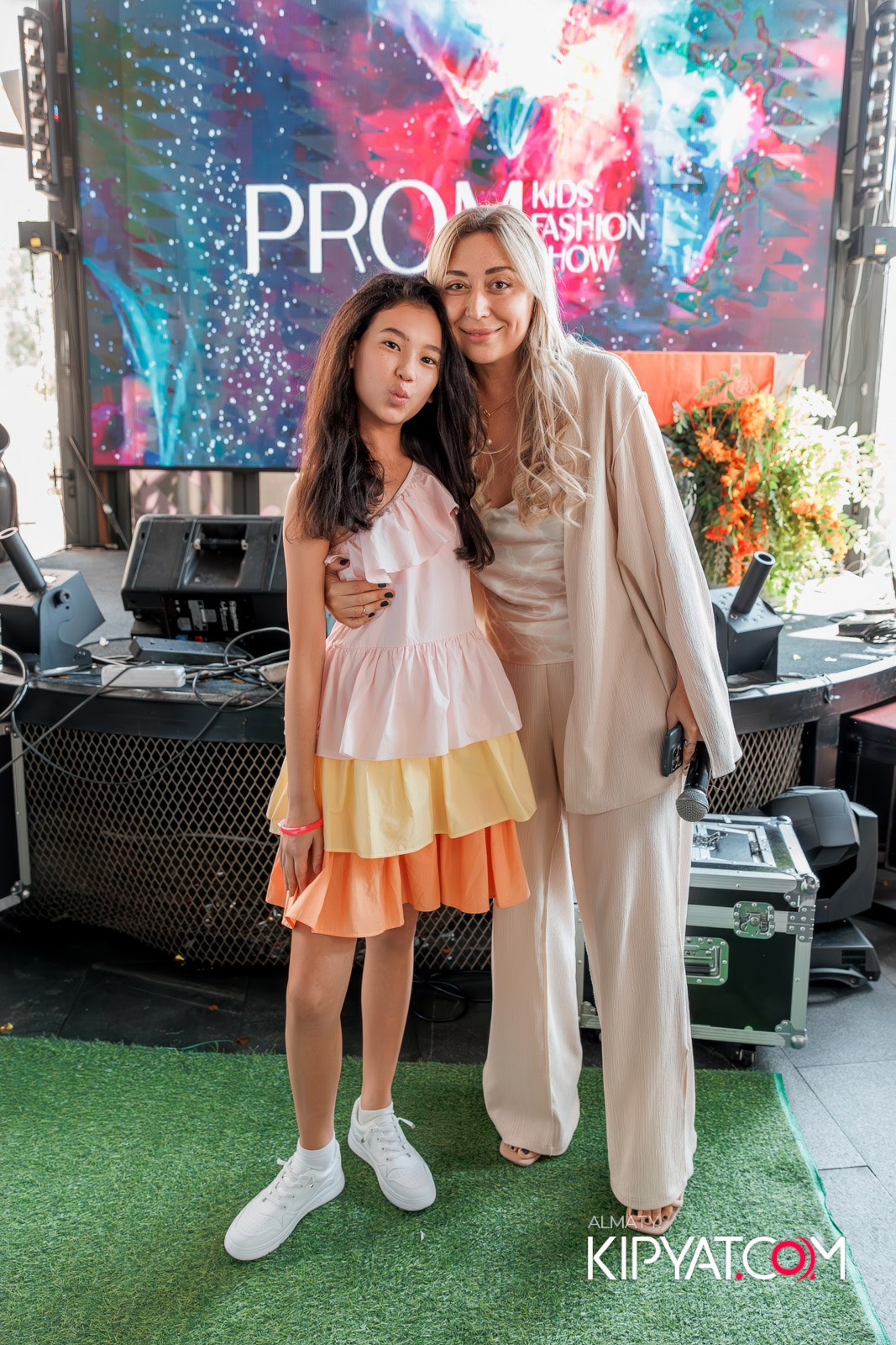 PROM KIDS FASHION SHOW. КИПЯТКОМ АЛМАТЫ!