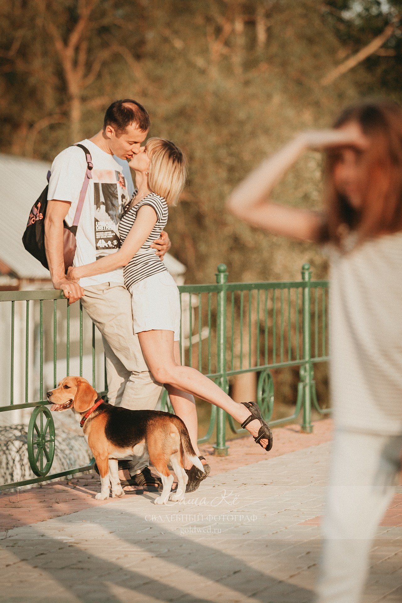 Семейная фотосъемка в Новосибирске - нежные эмоции и романтичная прогулка в Заельцовском парке