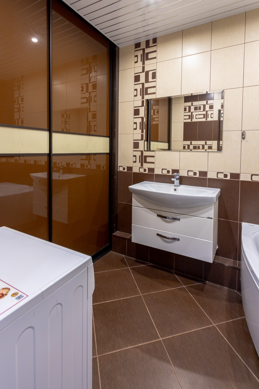 "Ванная комната — интерьерная съёмка для объявления о продаже"