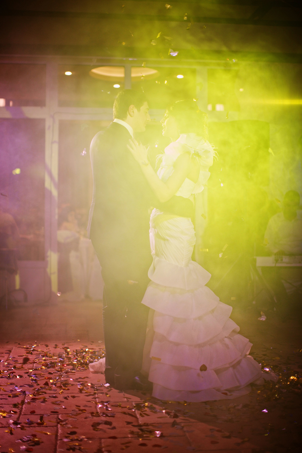 Свадебная фотосессия Георгия и Армине. Профессиональный фотограф в Краснодаре Виталий Васькович