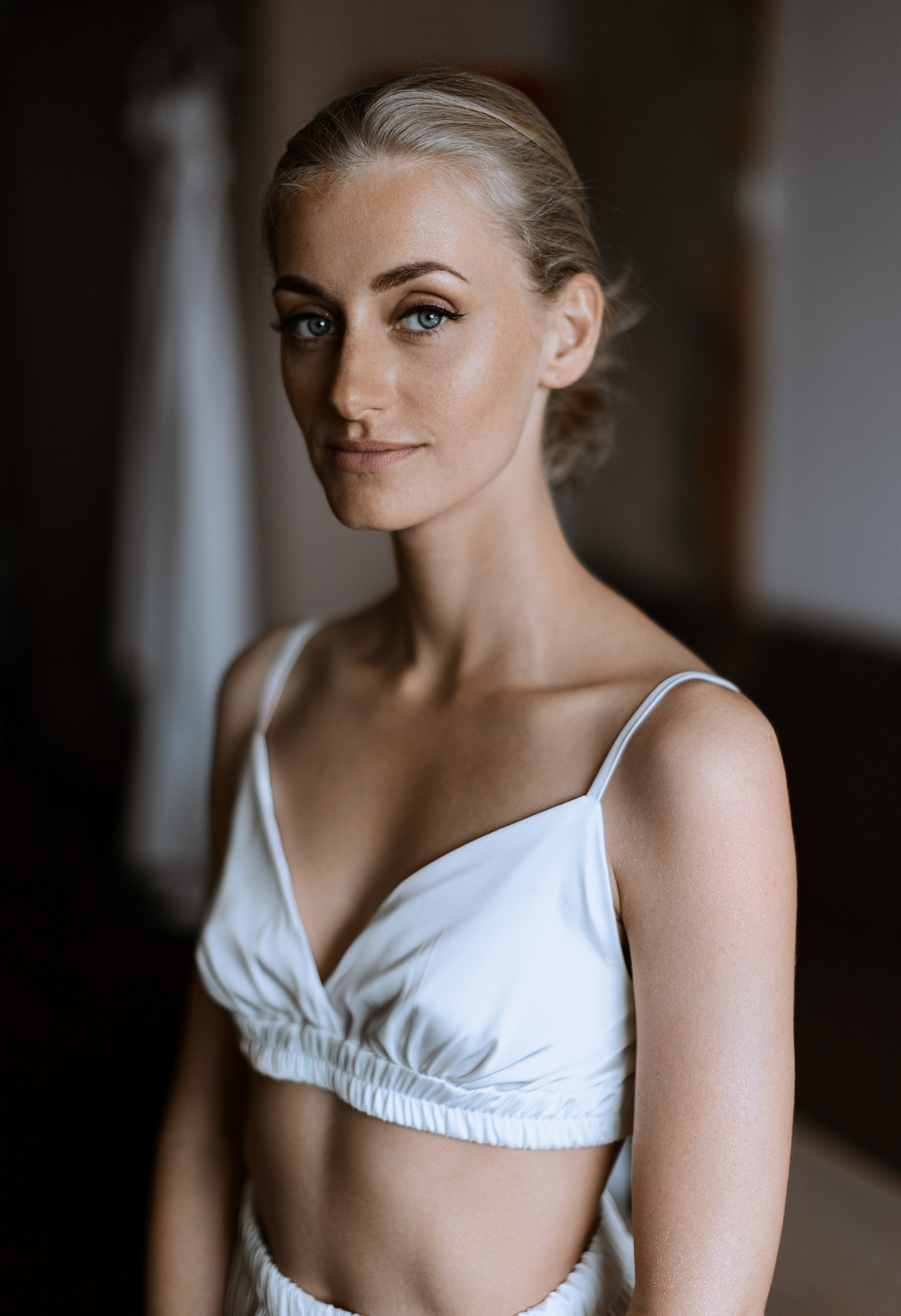 теплые закаты и влюбленные молодожены на свадьбе азимут переславль