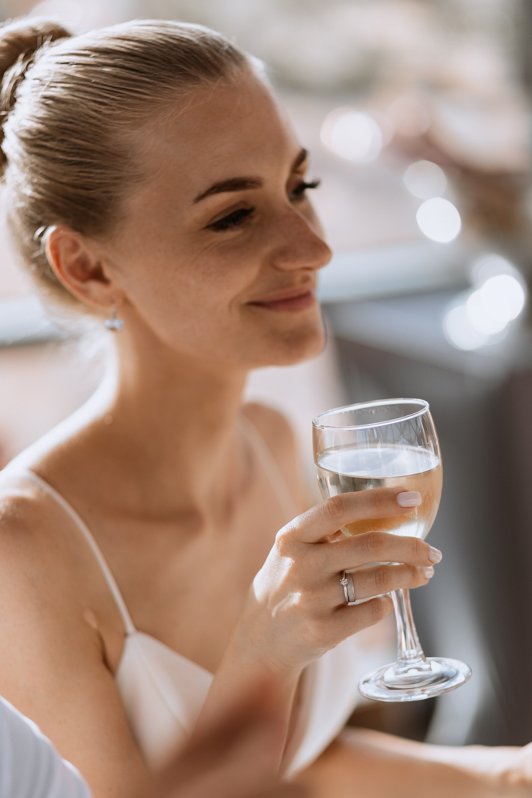  Свадебный банкет с роскошным интерьером