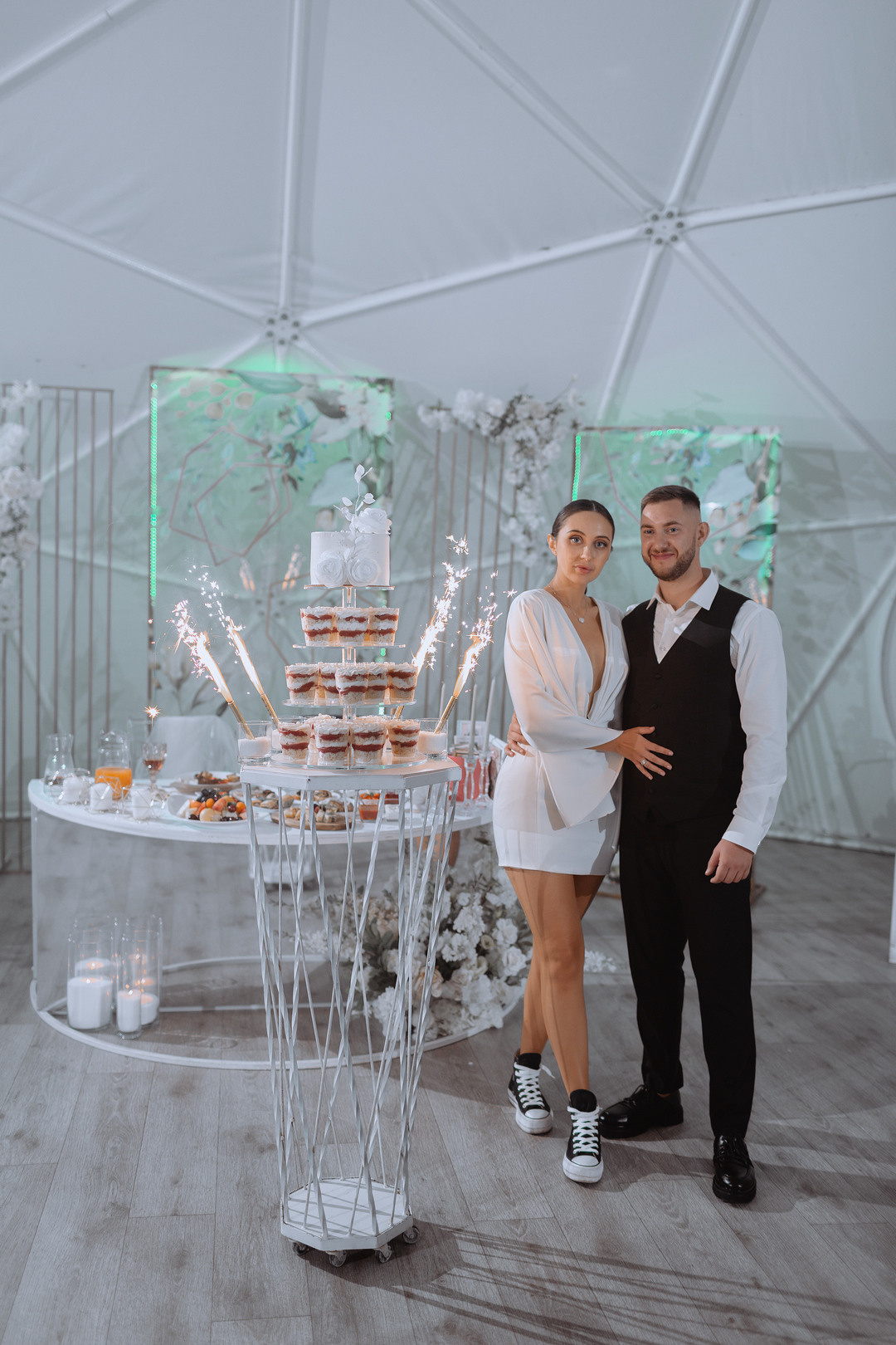  Уютные моменты молодоженов в Ярославле