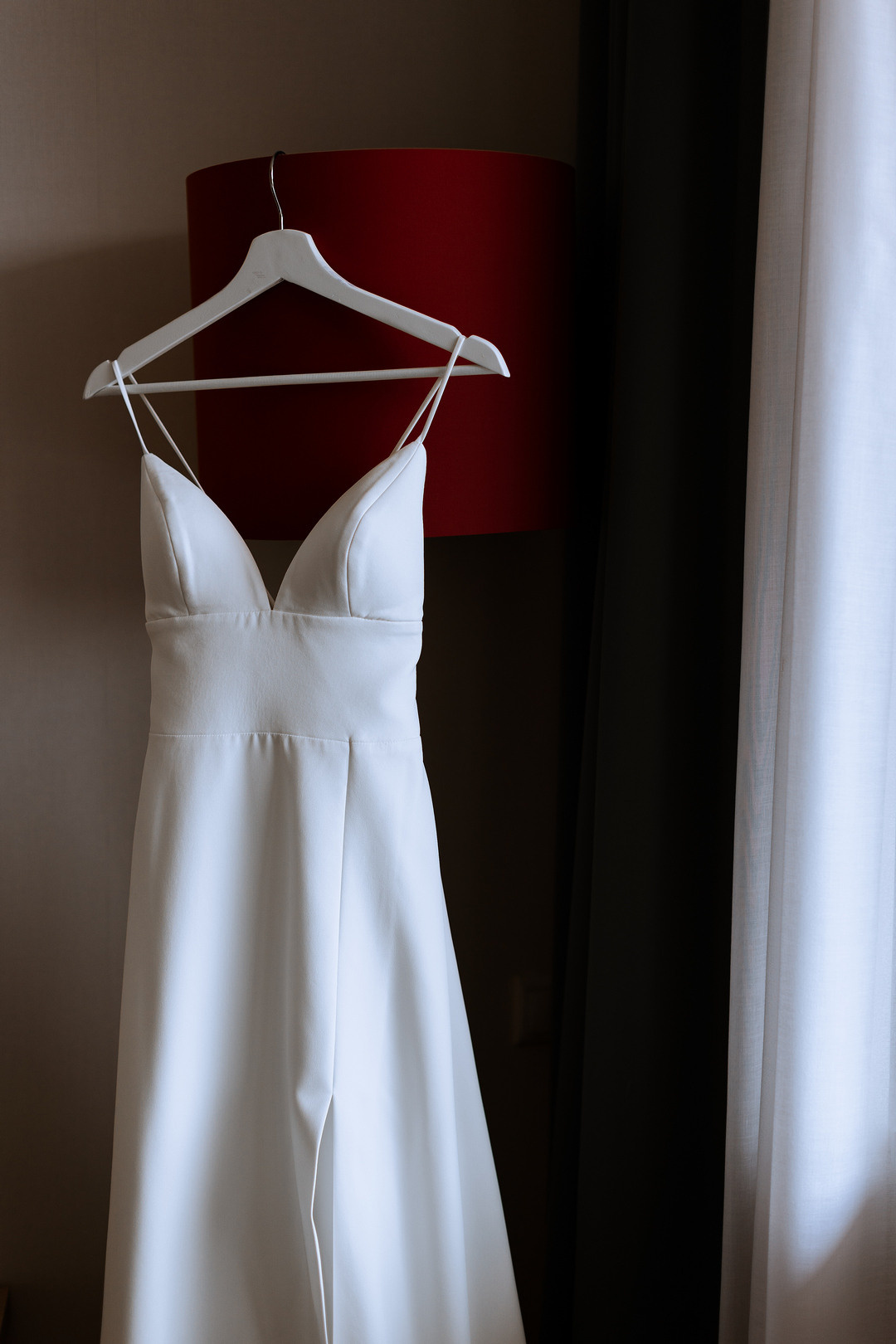  Красивое свадебное платье на фотосессии в Ярославле  