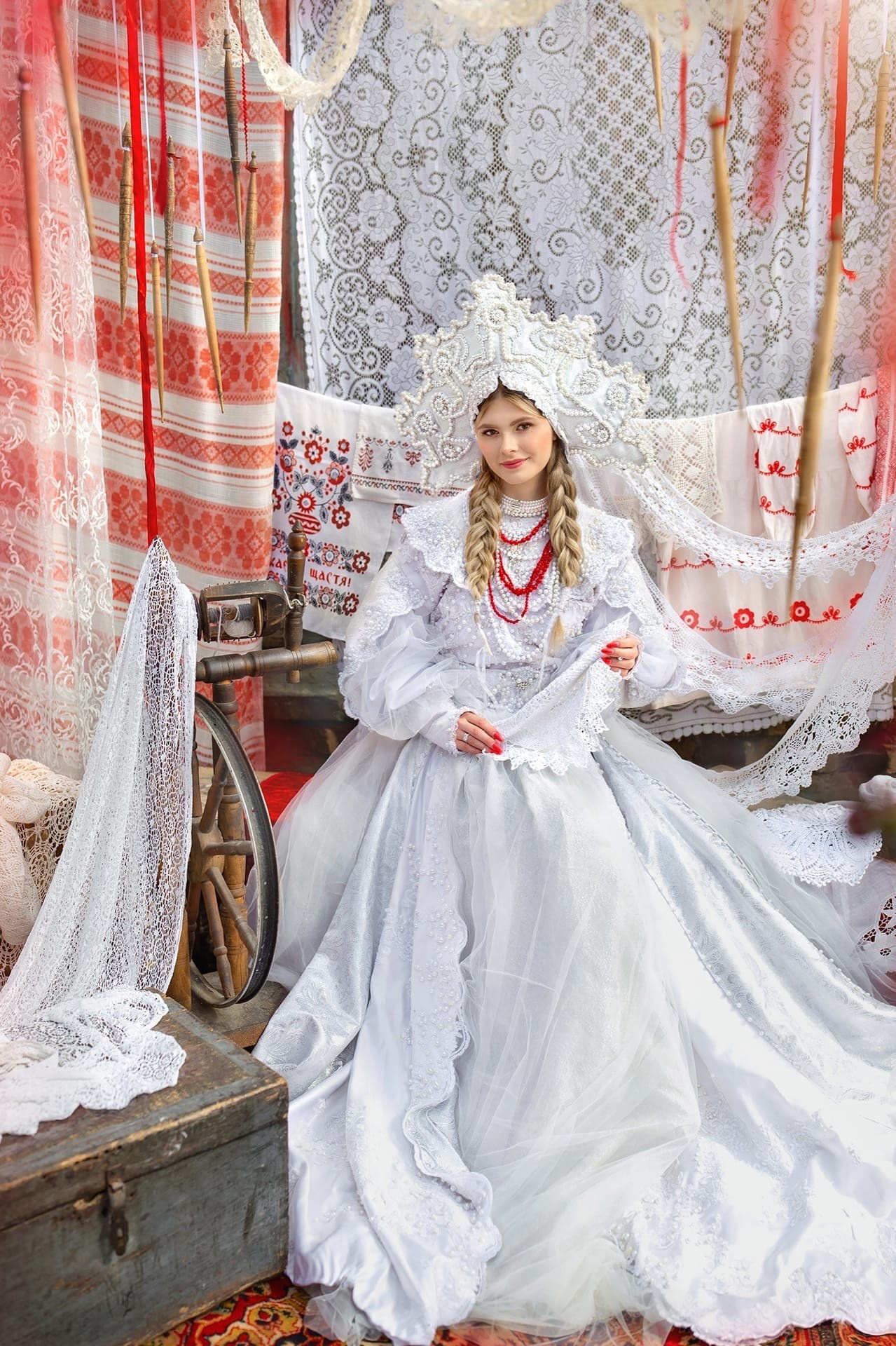 Набор «Сударыни». Русские народные костюмы в Москве