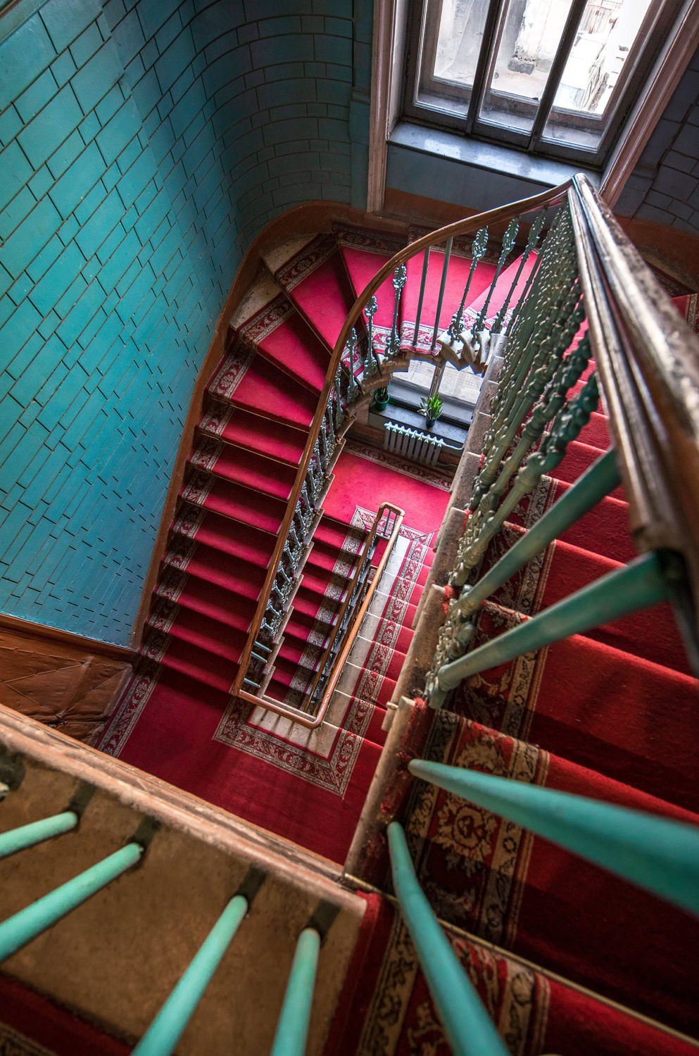 Saint Petersburg — personal project of photographer Vadim Sherbakov. Vadim Sherbakov Portfolio