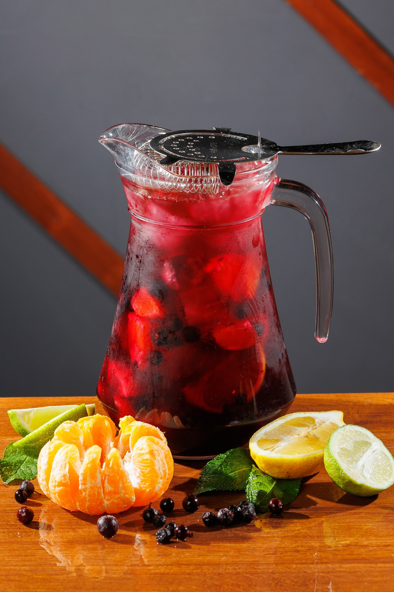 ЭльКрыша. Фотосъёмка для бизнеса — предметное фото, репортаж с мероприятий, портреты людей, съёмка интерьера и экстерьера