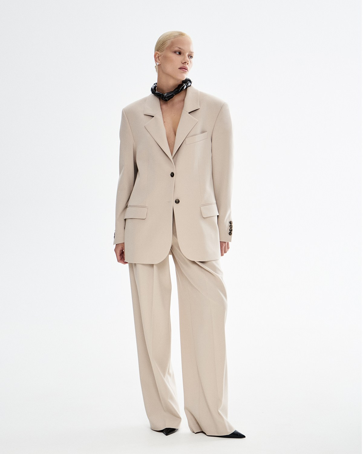 ROOM513. Фотограф и видеограф для брендов в Москве