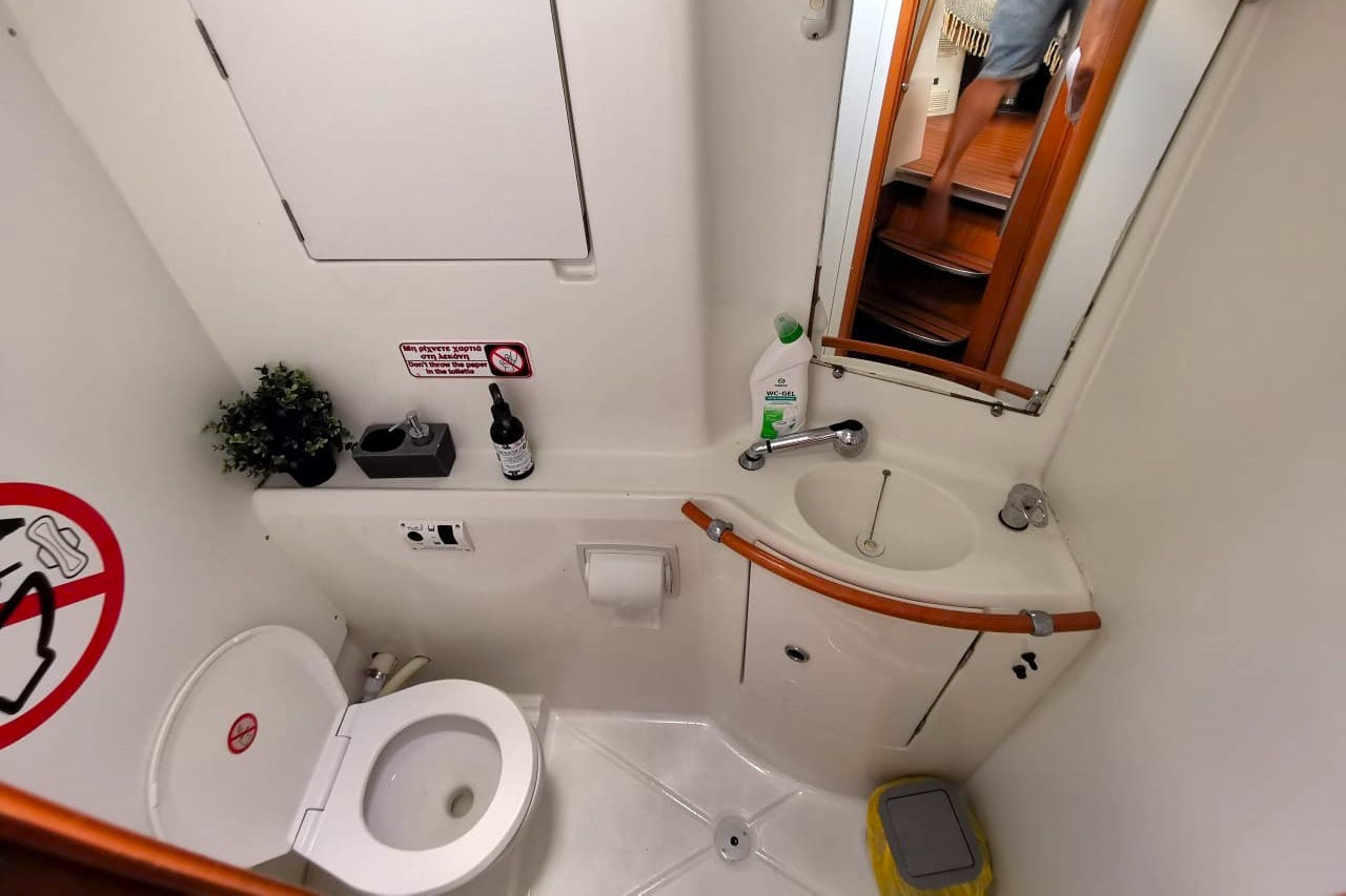 Катамаран Скарлетт о Хара Аренда Яхты в Сочи Яхтанаморе YACHTANAMORE