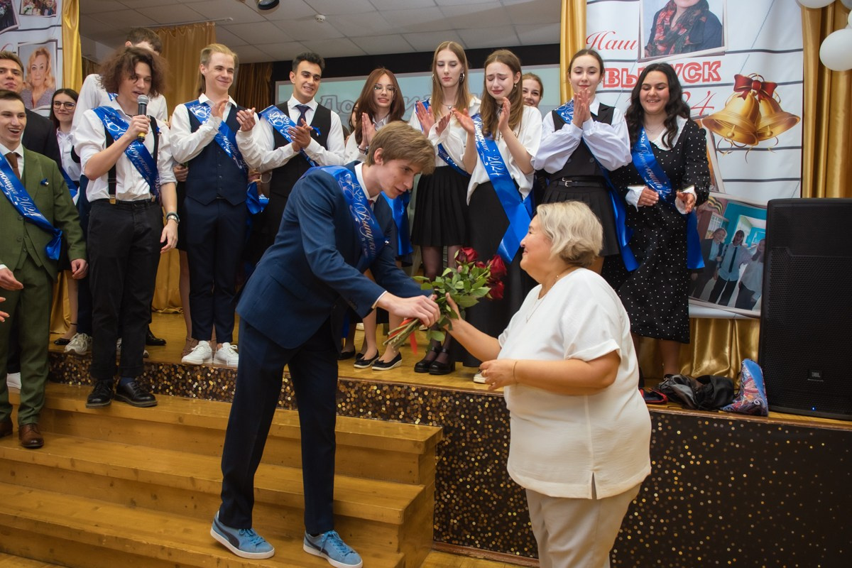 Последний звонок. Выпускные альбомы в Москве и области от Анны Гайдаш