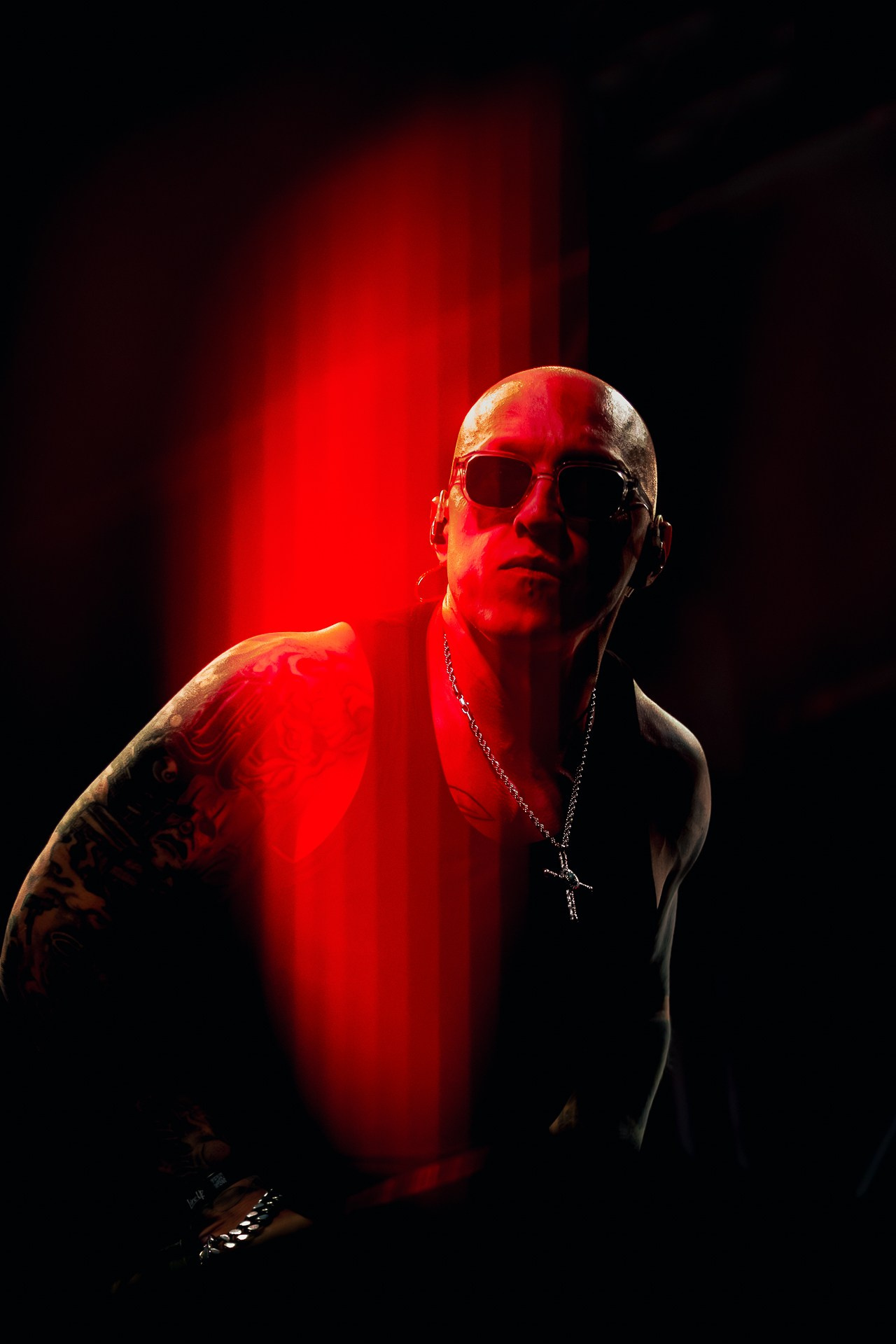 Концерт группы Заточка, 04.07.25, Red Summer, Красный Октябрь. Юрий «Новокаин» Симонов. Фотограф Юлия Губина.