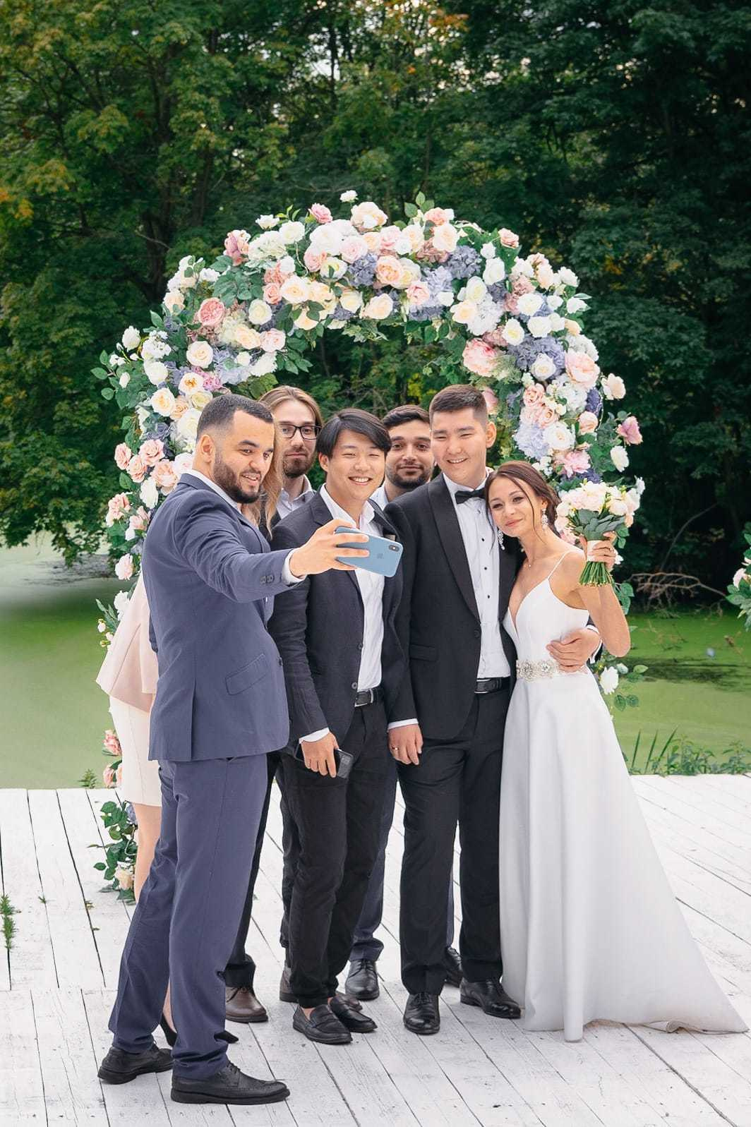 Свадебная фотосессия в Москве Айсылу и Ньургун. Бизнес фотограф в Москве Алексей Кознев