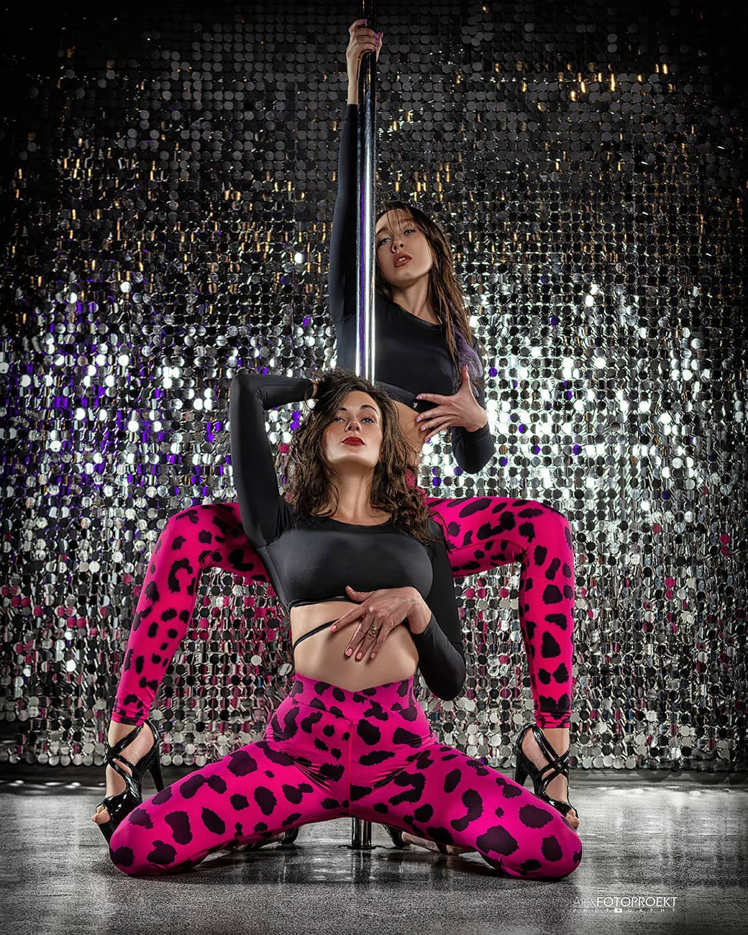 Pole Dance Photo. Fitness, PoleDance и Nude-art фотограф в Новосибирске Александр Коркин