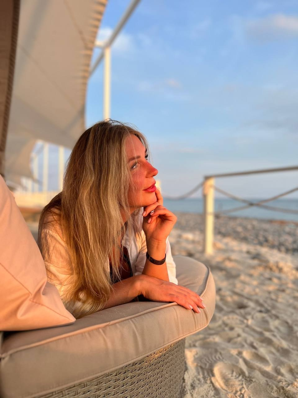 Пляжная фотосессия. Фотограф, видеограф в Сочи портрет, стрит, семейный сьемки, reels