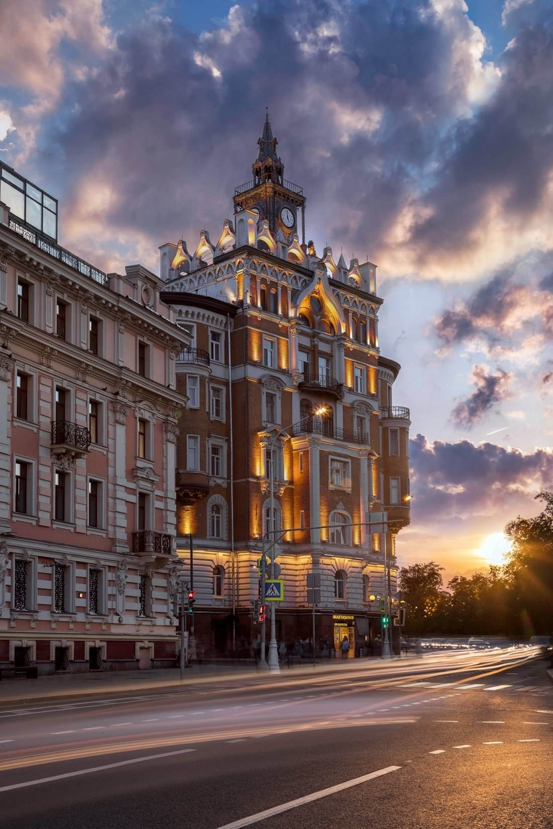 City and architectural portfolio of photographer Vadim Sherbakov. Vadim Sherbakov Portfolio