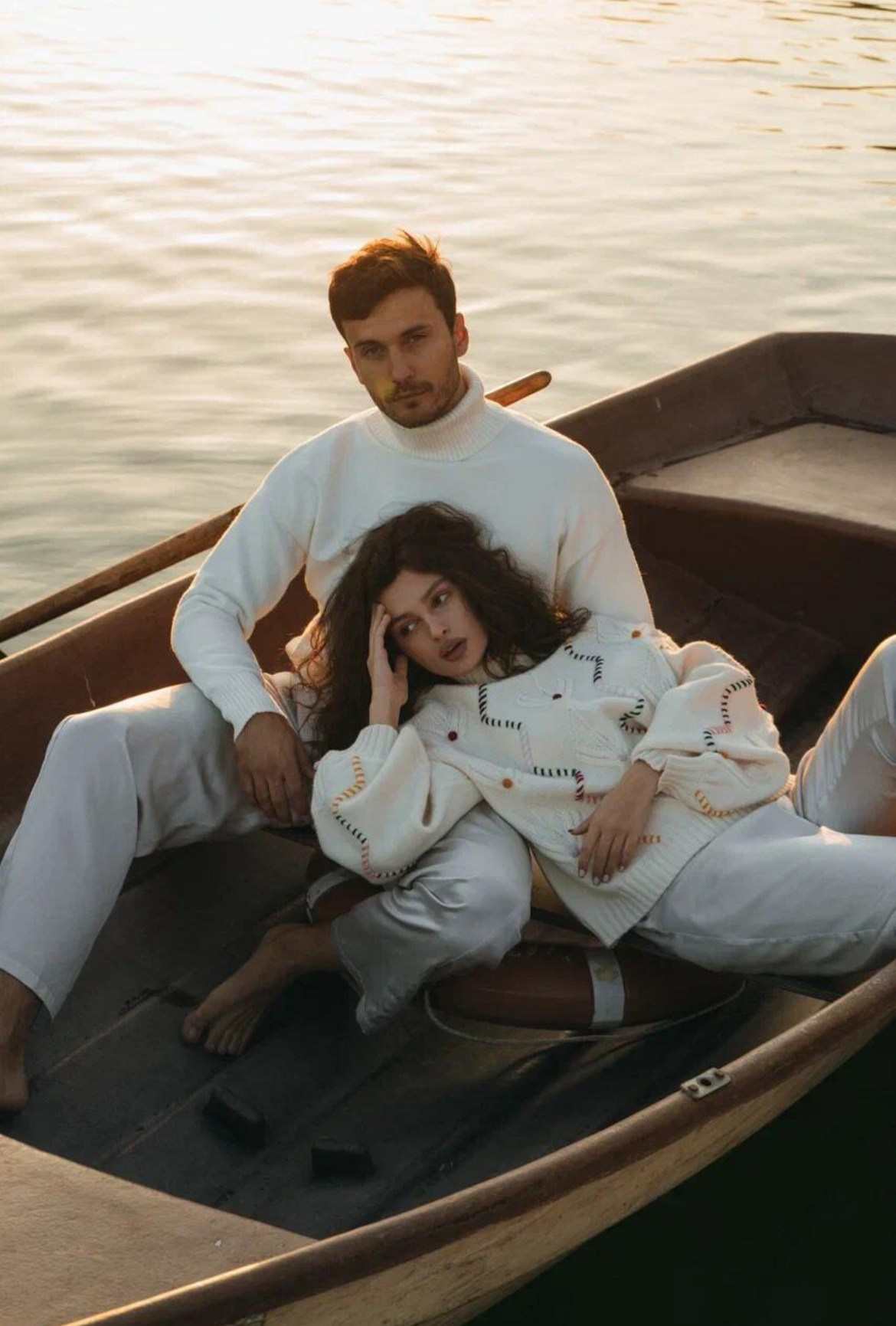 Организуем предметную съемку одежды в Москве: от детской куртки до вечернего платья