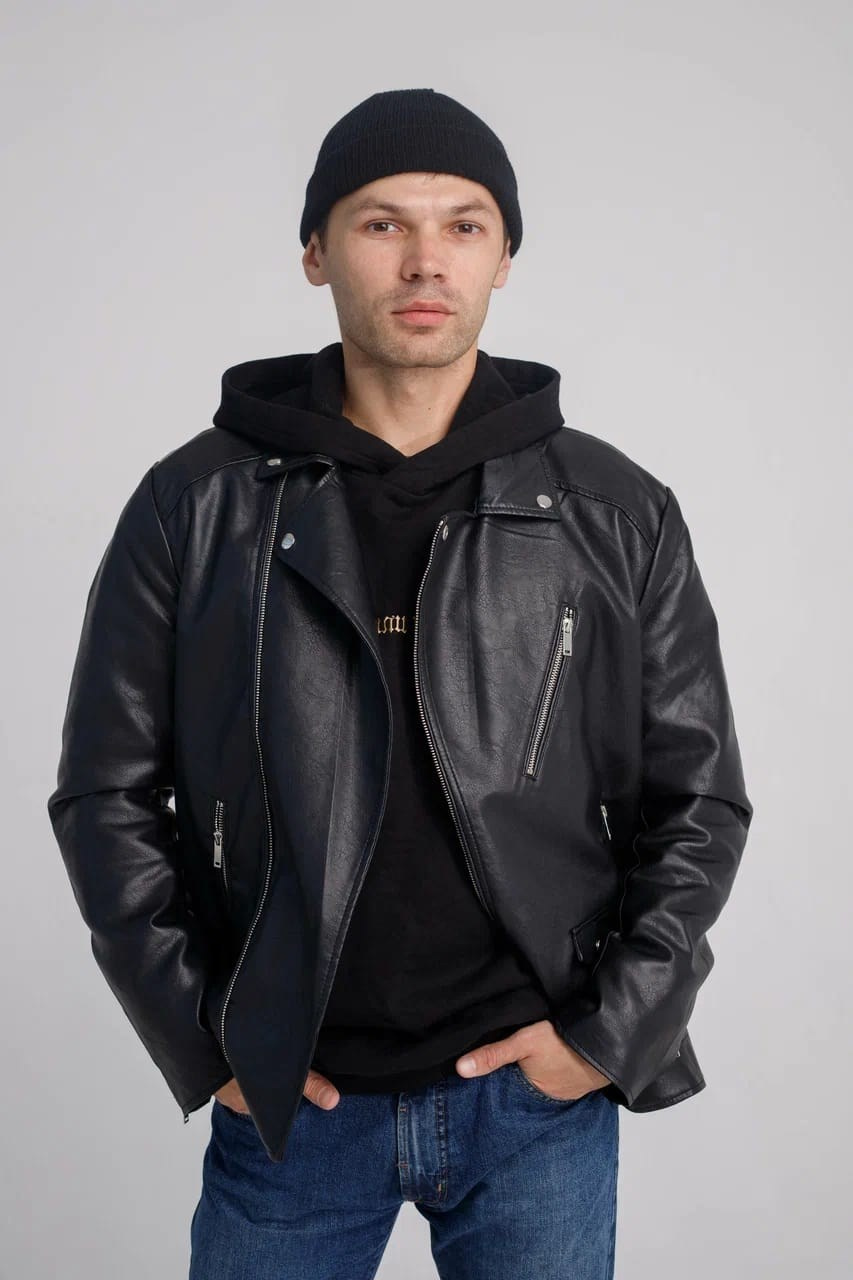 Ян, 188 см, 48-50. KED Production — продакшн из СПб. Создаём фото, видео и контент, который помогает брендам и селлерам продавать больше