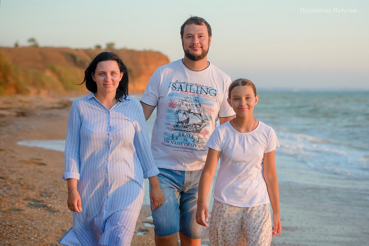 Семейная фотосессия на закате  летом