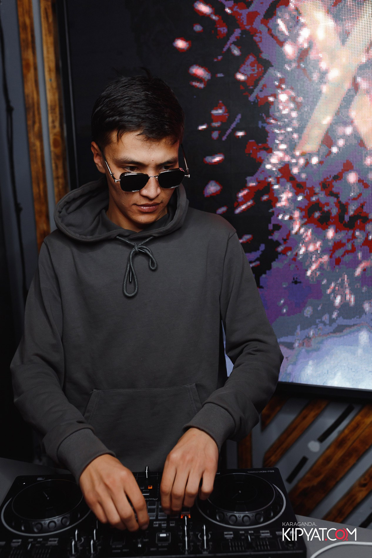 X.O. Karaoke. Кипятком Караганда