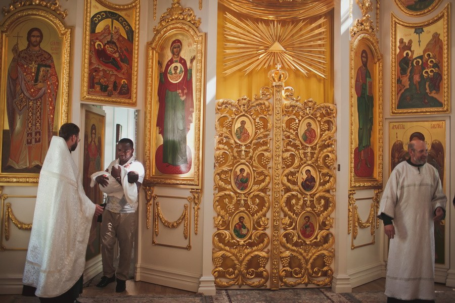 Крещение Знаменская церковь, г. Пушкин. Фотограф на крещение в Санкт Петербурге