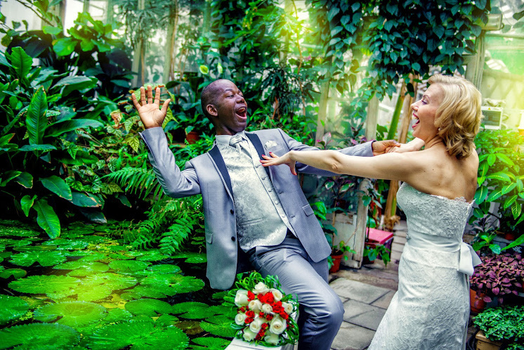 Свадебный фотограф на Урале Виктор Соколов