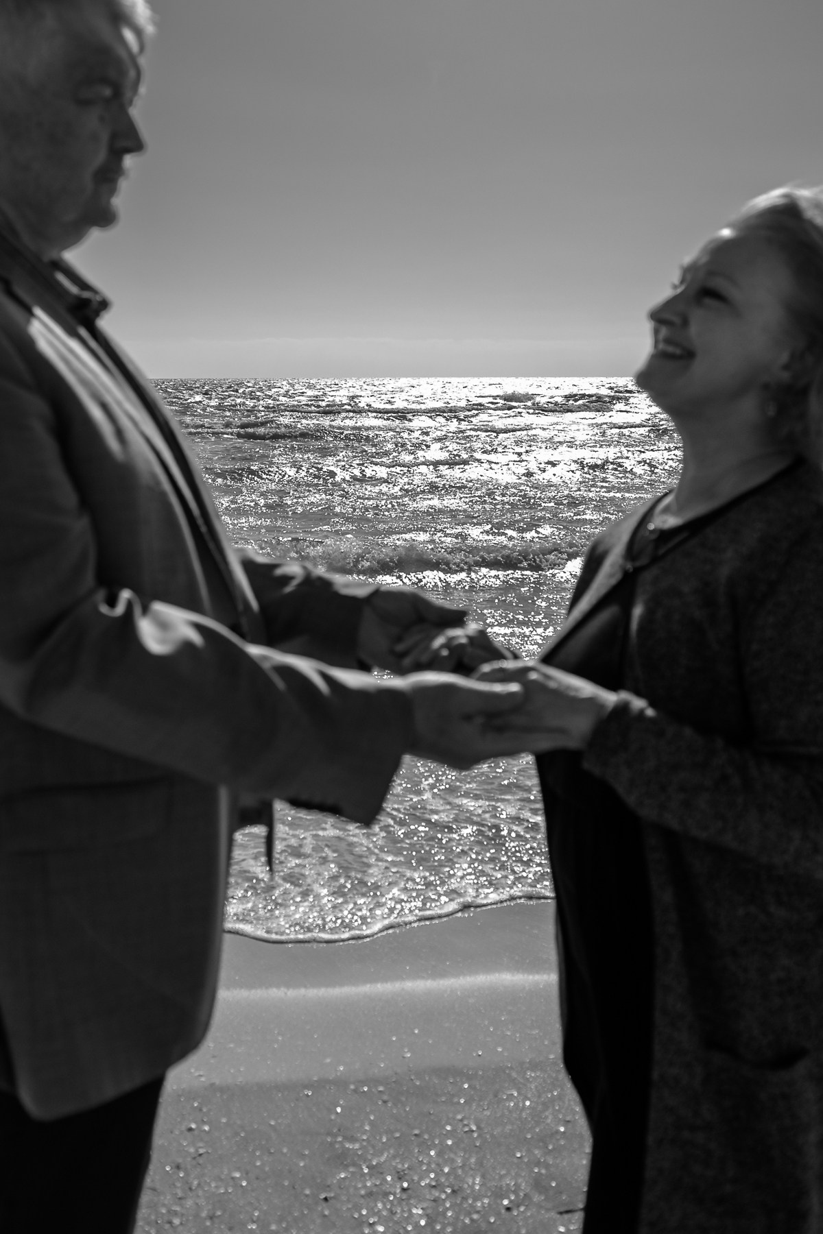 Сергей и Ирина — в объятиях волн. Семейный фотограф Новороссийск, Анапа, Геленджик — Юлия Давыдова